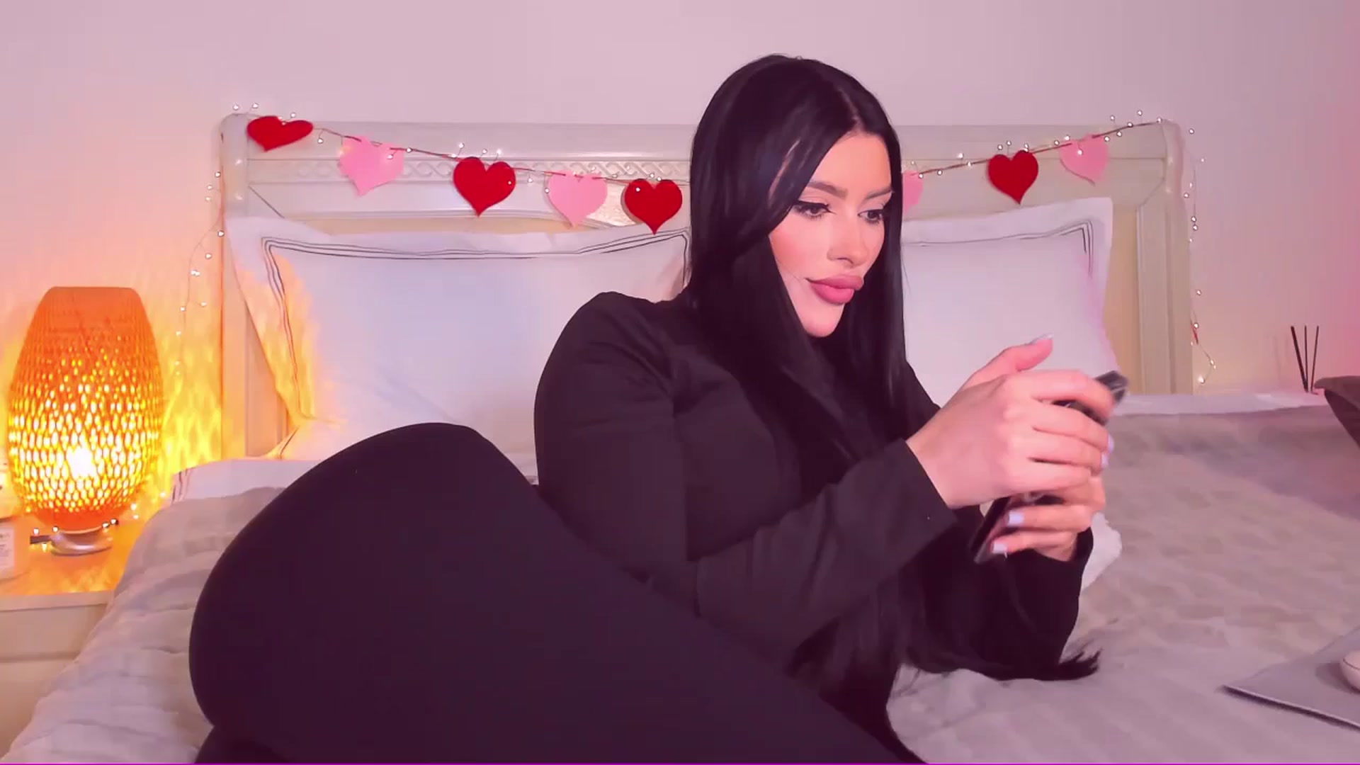 Gallery image thumbnail from Mary_Harris_'s myfreecams stream on, 03/11/2025, 15:51 image 1 of 20