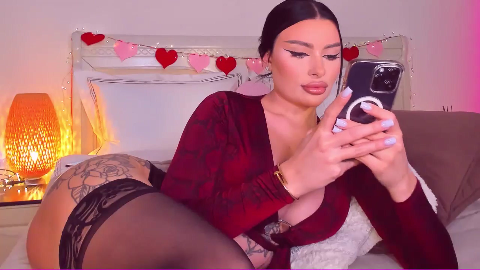 Gallery image thumbnail from Mary_Harris_'s myfreecams stream on, 03/13/2025, 16:09 image 7 of 20