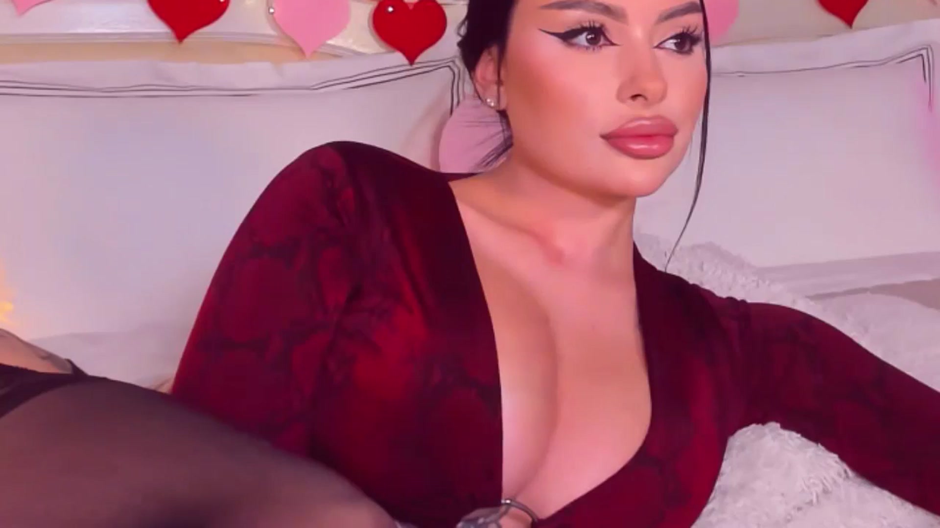Gallery image thumbnail from Mary_Harris_'s myfreecams stream on, 03/13/2025, 19:13 image 12 of 20