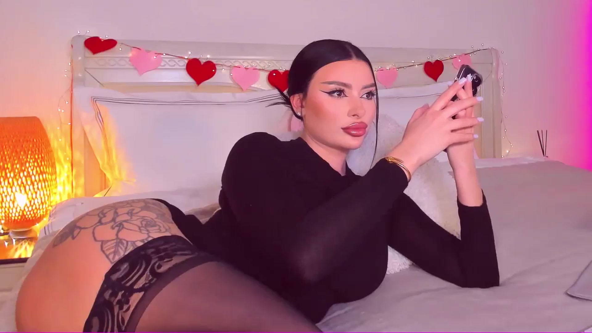 Gallery image thumbnail from Mary_Harris_'s myfreecams stream on, 03/13/2025, 23:24 image 17 of 20