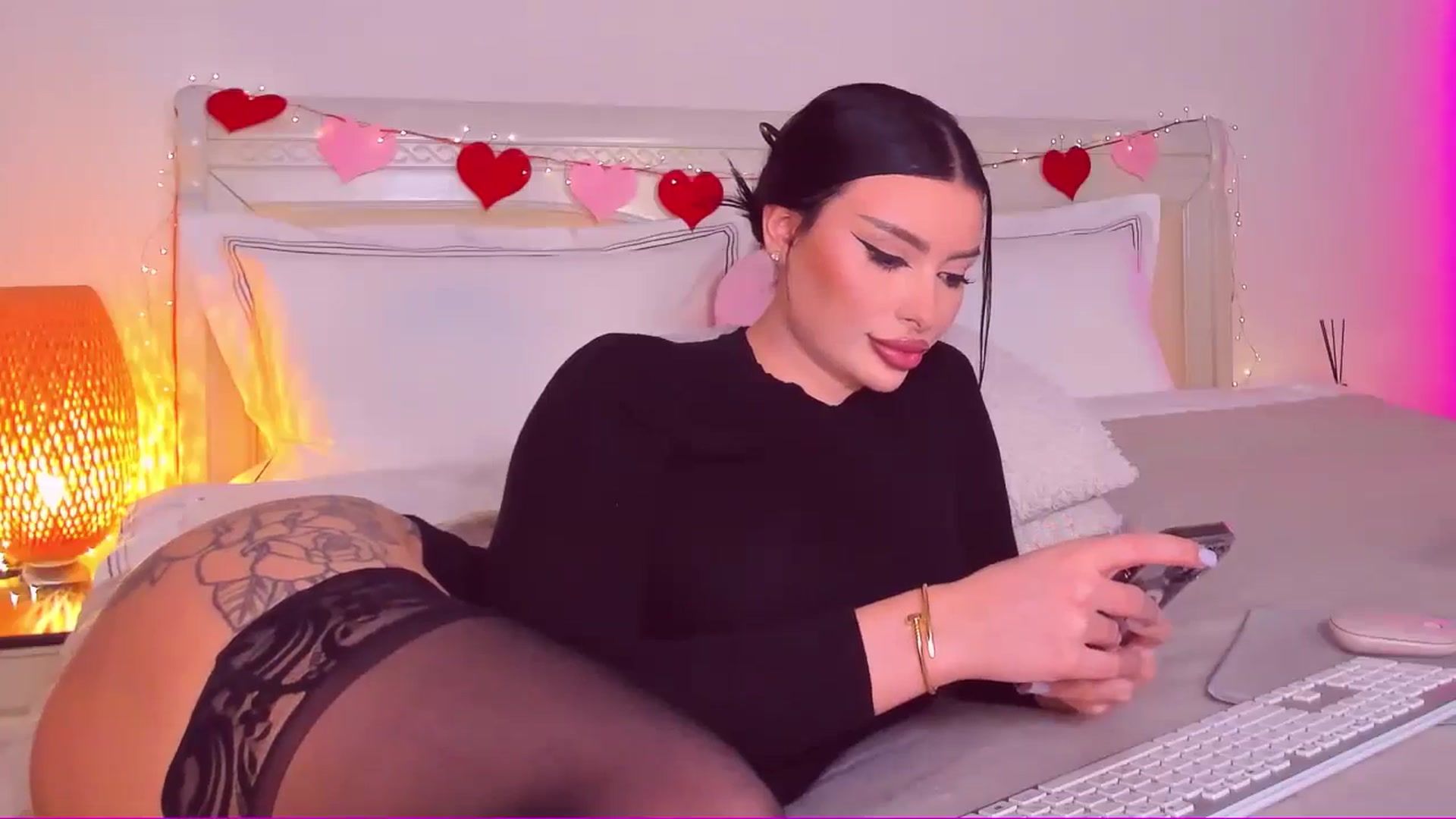 Gallery image thumbnail from Mary_Harris_'s myfreecams stream on, 03/13/2025, 23:46 image 15 of 20