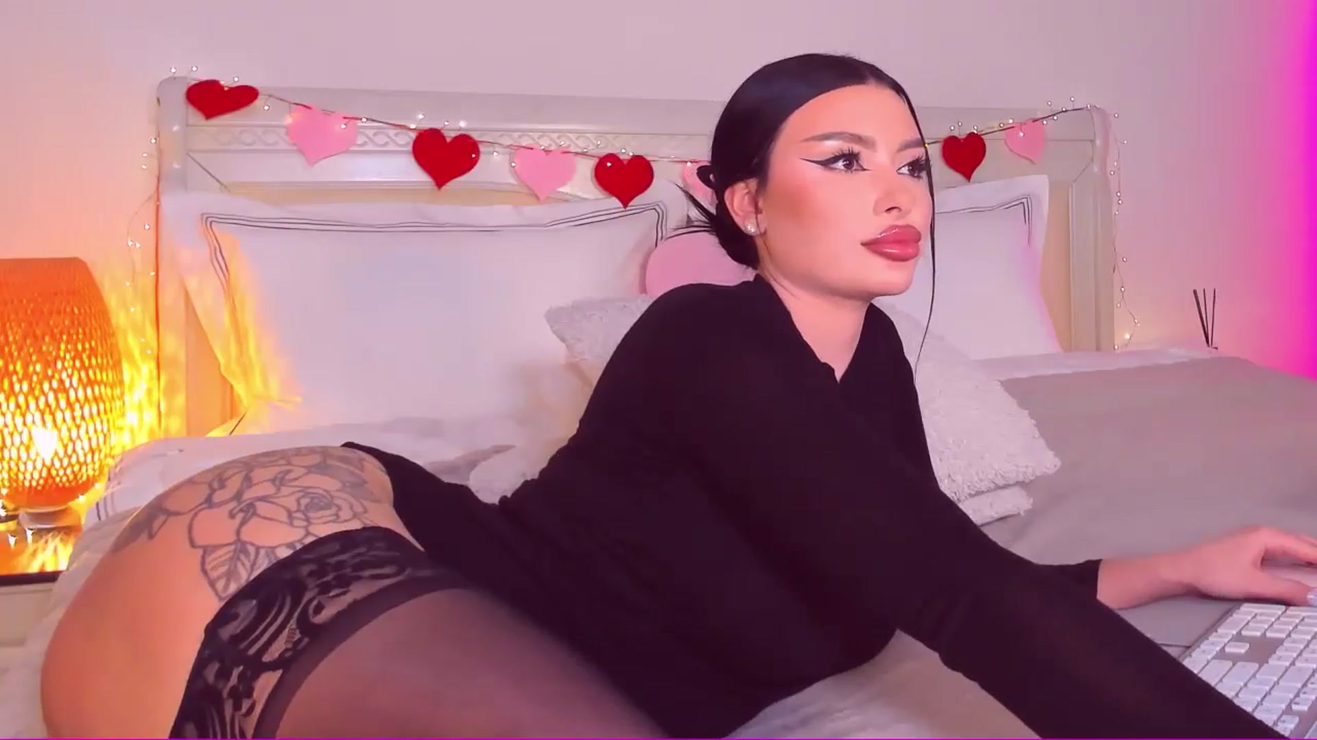Gallery image thumbnail from Mary_Harris_'s myfreecams stream on, 03/13/2025, 23:46 image 5 of 20