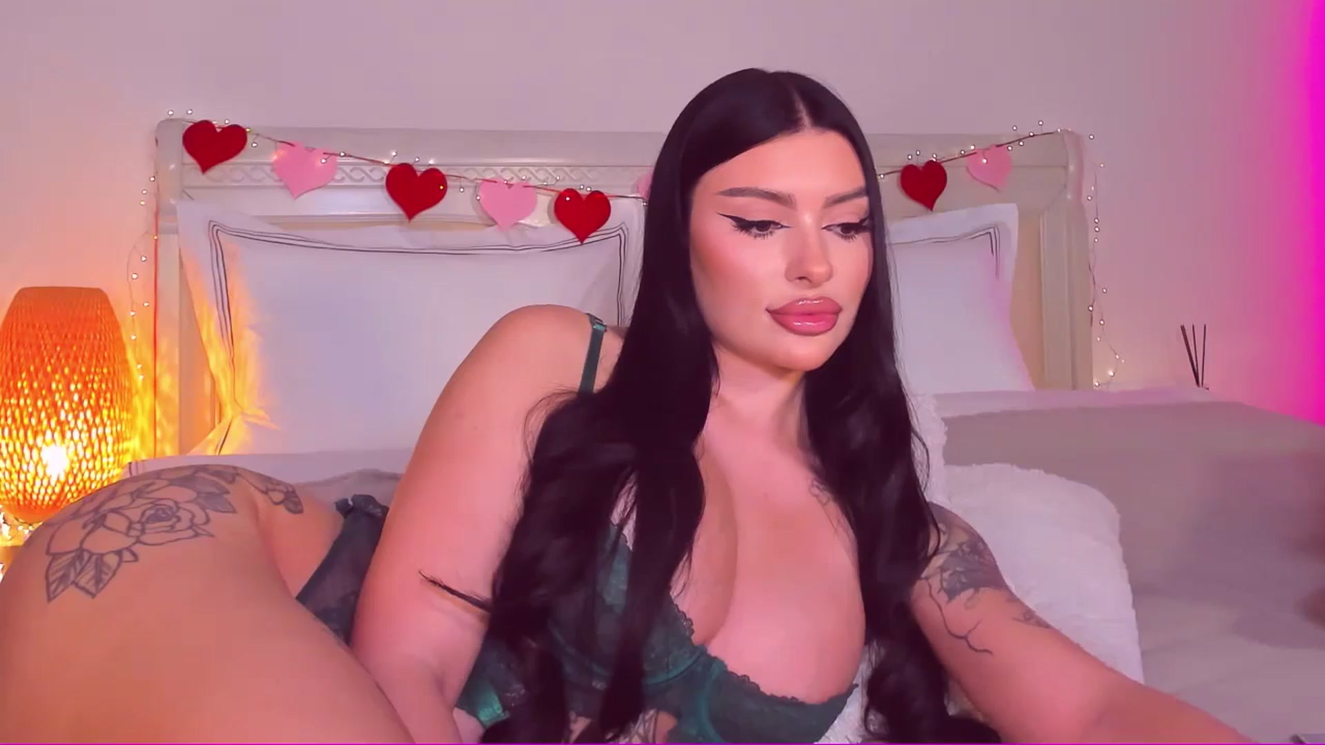 Gallery image thumbnail from Mary_Harris_'s myfreecams stream on, 03/14/2025, 18:10 image 9 of 20