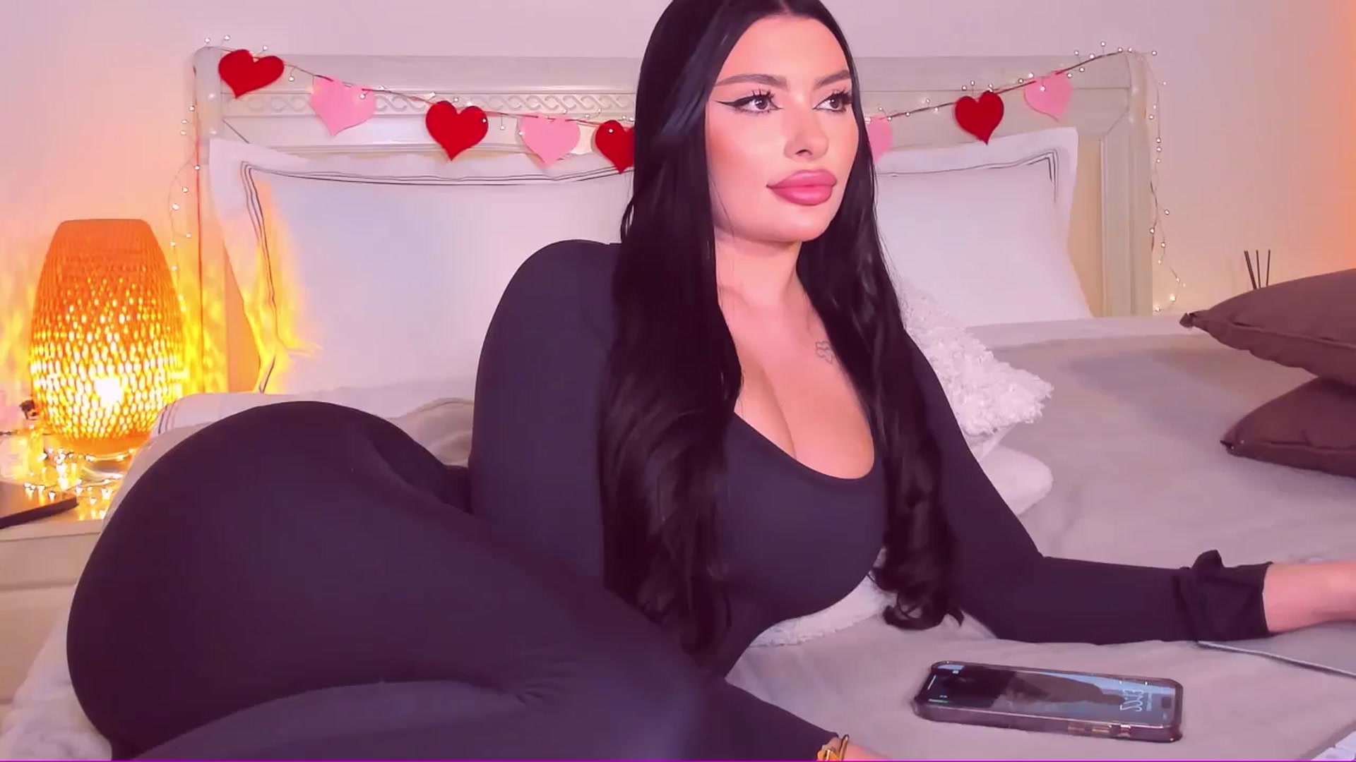Gallery image thumbnail from Mary_Harris_'s myfreecams stream on, 03/15/2025, 19:26 image 17 of 20