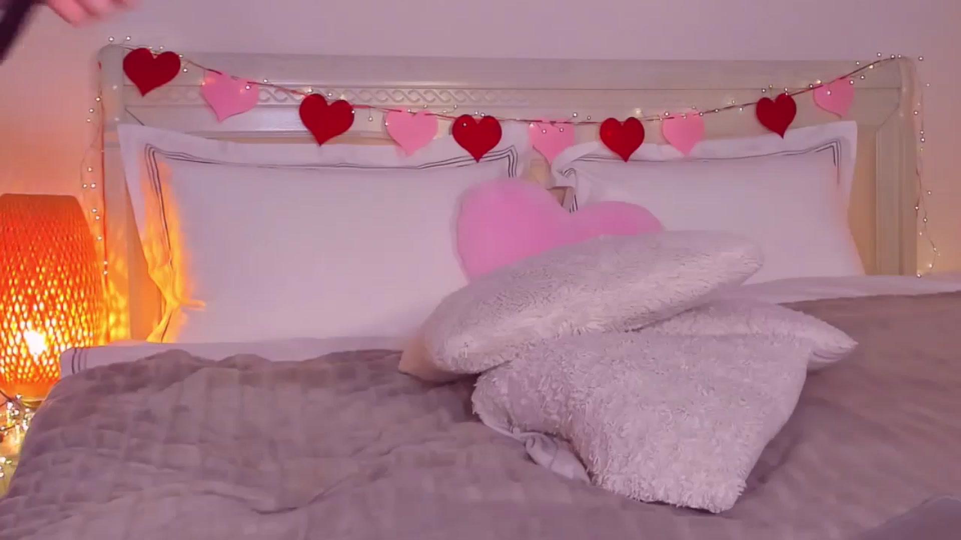 Gallery image thumbnail from Mary_Harris_'s myfreecams stream on, 03/19/2025, 20:31 image 6 of 20