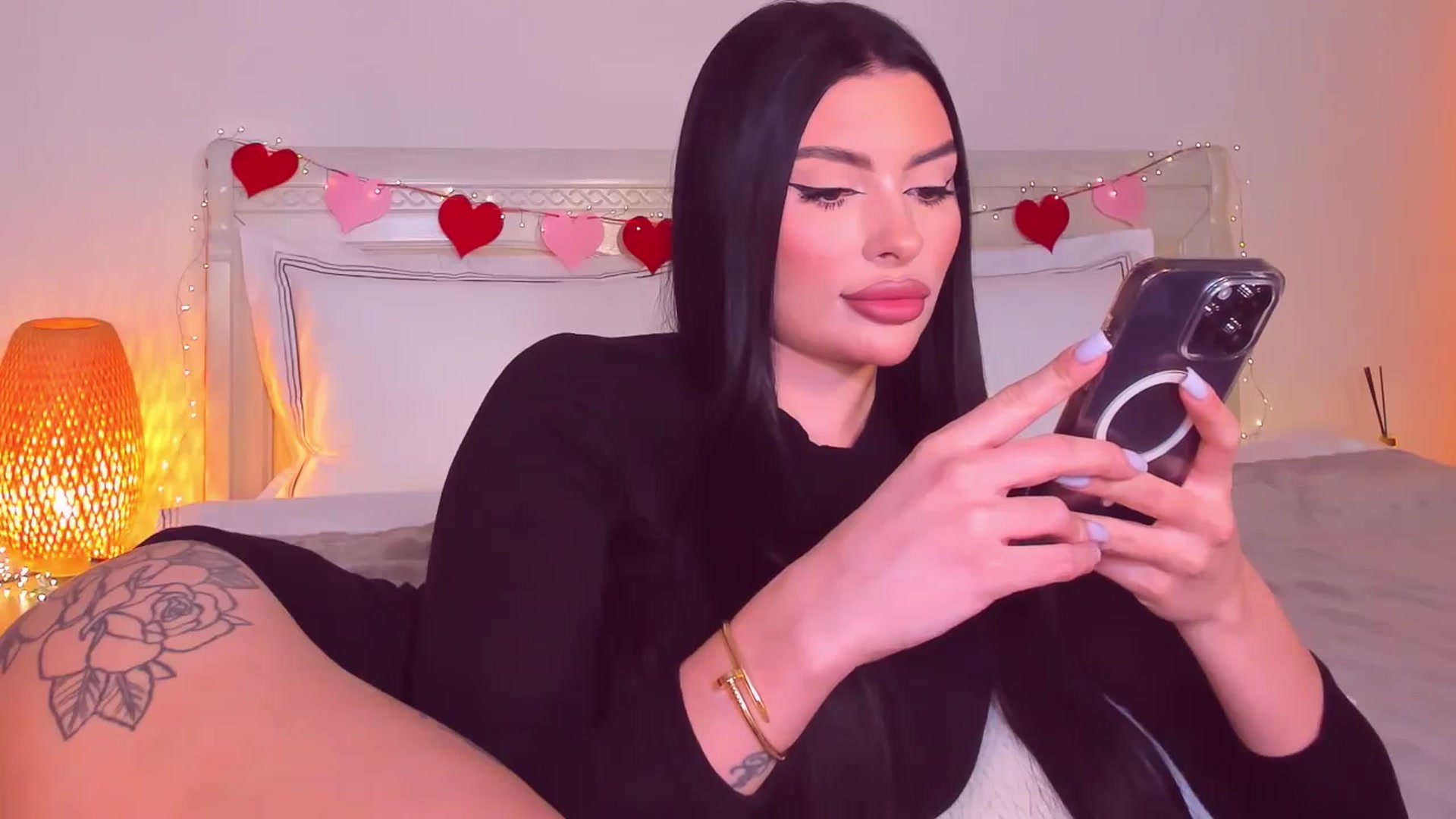 Gallery image thumbnail from Mary_Harris_'s myfreecams stream on, 03/21/2025, 17:56 image 11 of 20