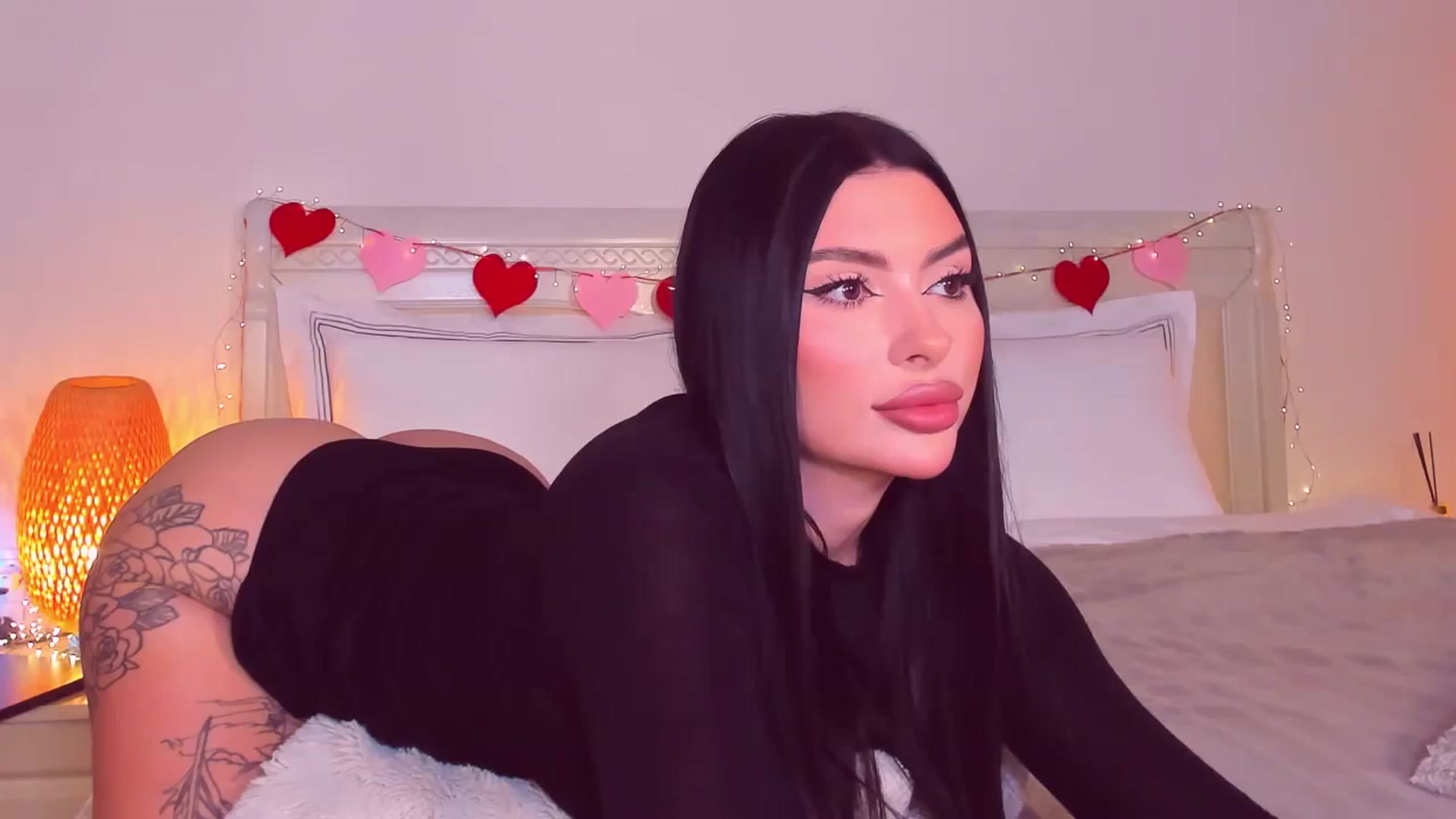 Gallery image thumbnail from Mary_Harris_'s myfreecams stream on, 03/21/2025, 17:56 image 12 of 20