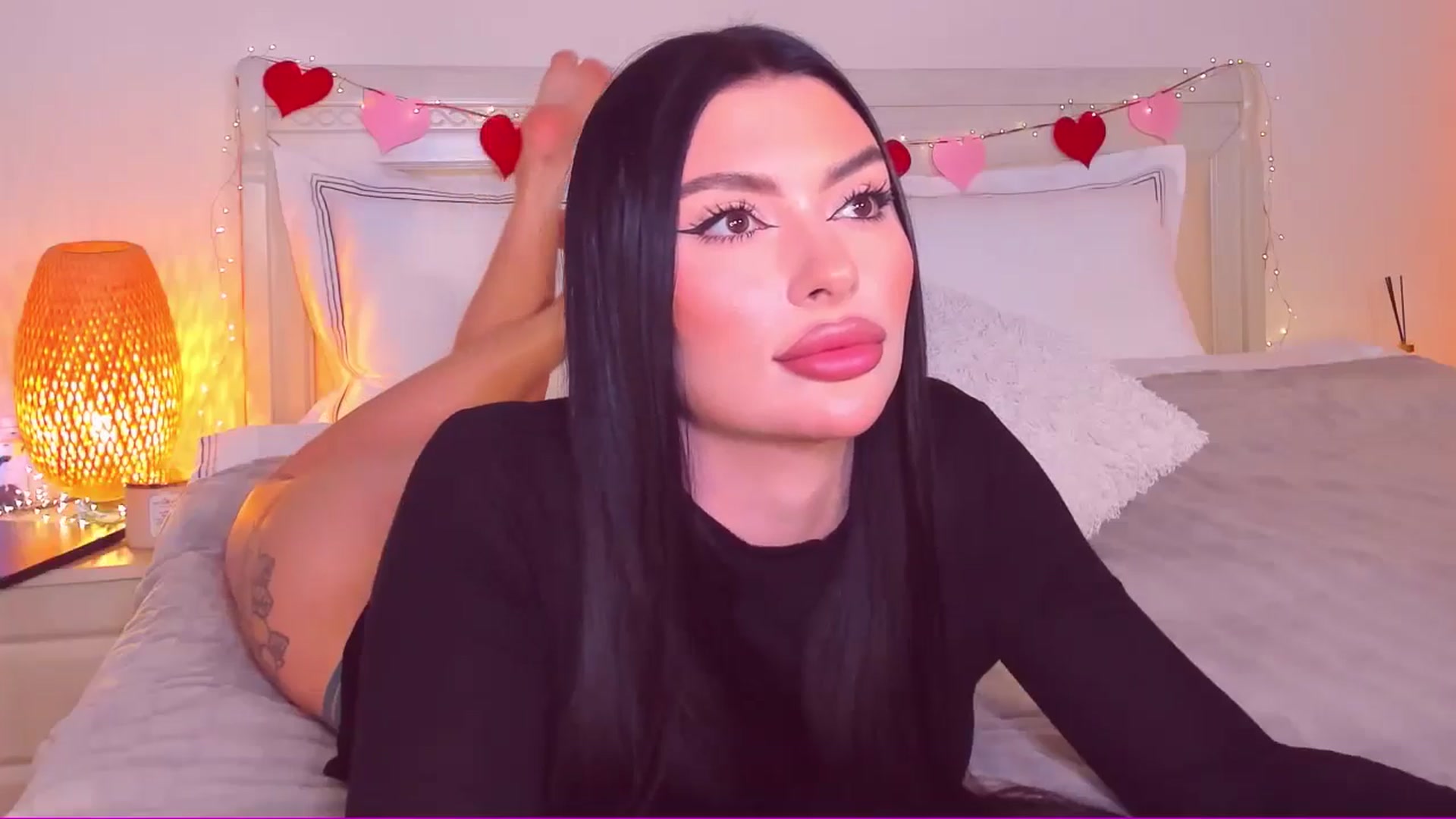 Gallery image thumbnail from Mary_Harris_'s myfreecams stream on, 03/21/2025, 19:11 image 6 of 20