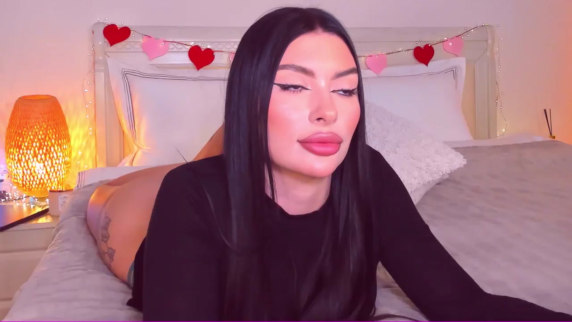 Gallery image thumbnail from Mary_Harris_'s myfreecams stream on, 03/21/2025, 19:11 image 5 of 20