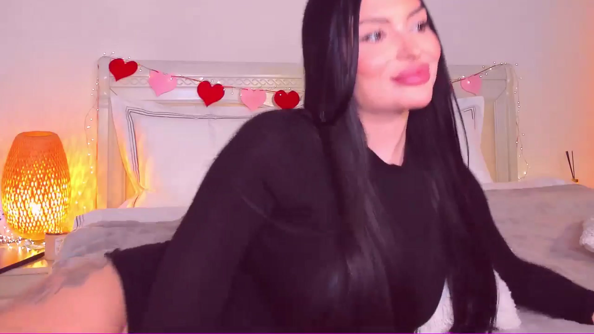 Gallery image thumbnail from Mary_Harris_'s myfreecams stream on, 03/21/2025, 20:47 image 15 of 20