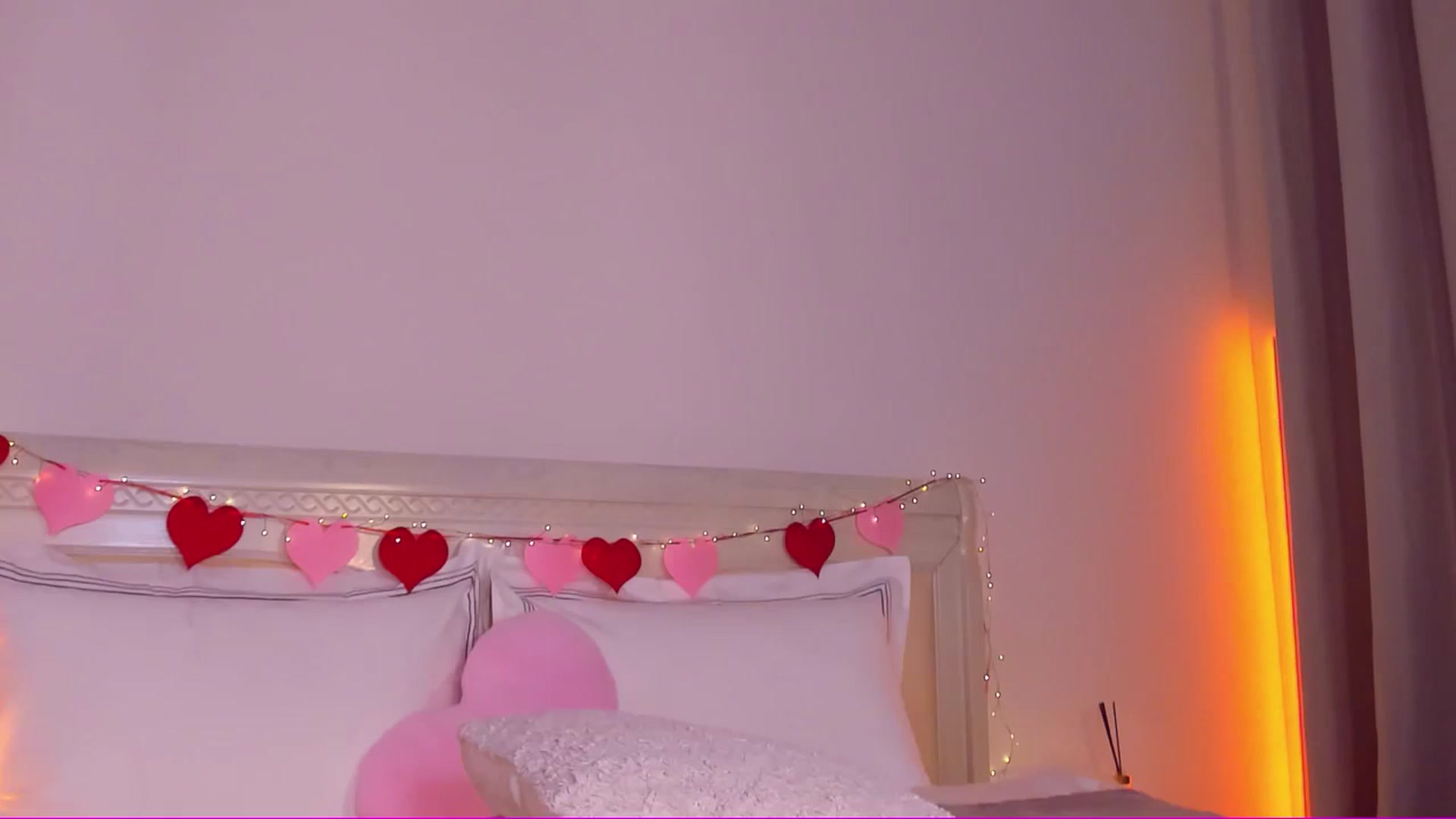 Gallery image thumbnail from Mary_Harris_'s myfreecams stream on, 03/21/2025, 20:47 image 1 of 20