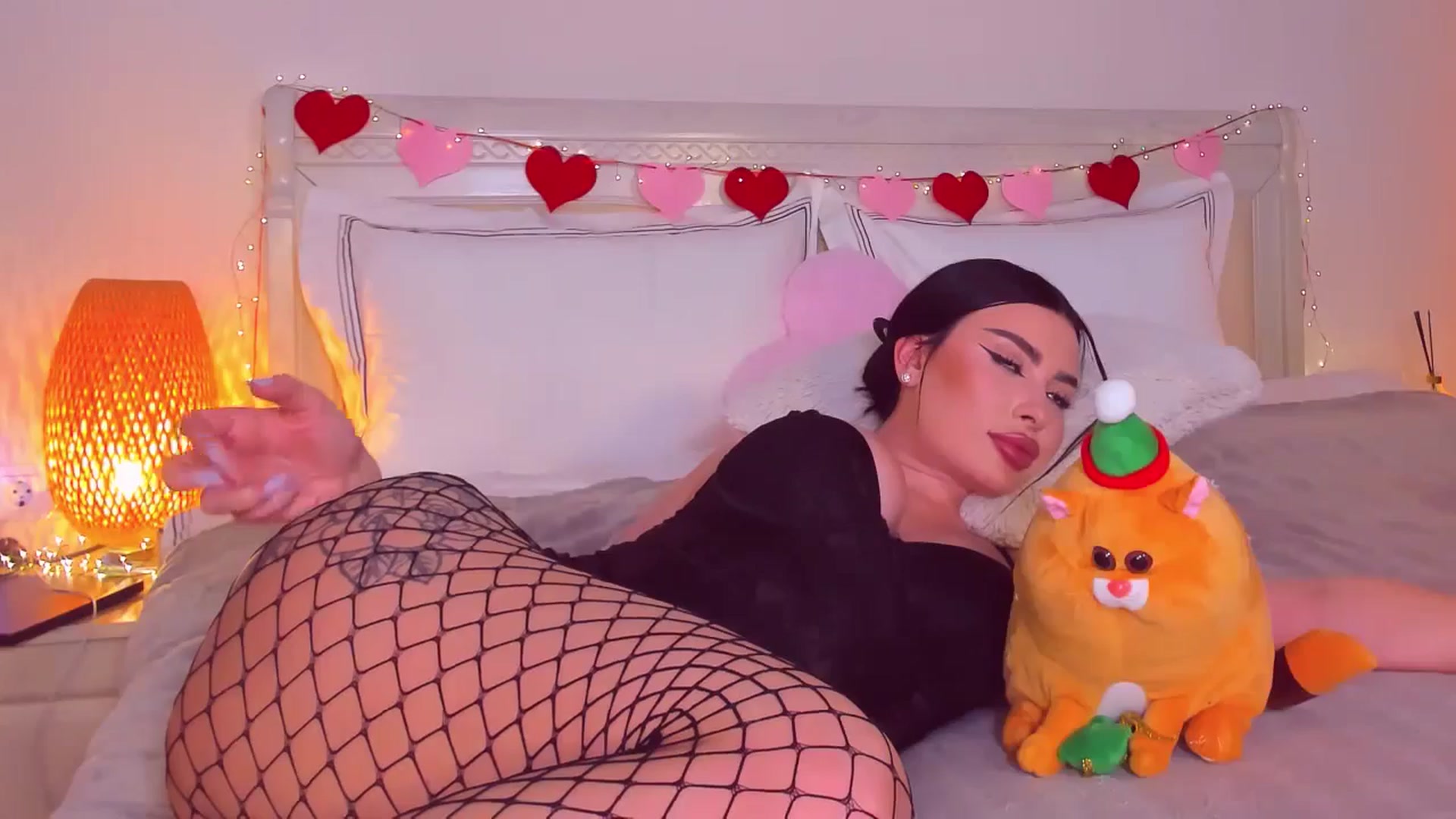 Gallery image thumbnail from Mary_Harris_'s myfreecams stream on, 03/22/2025, 22:09 image 15 of 20