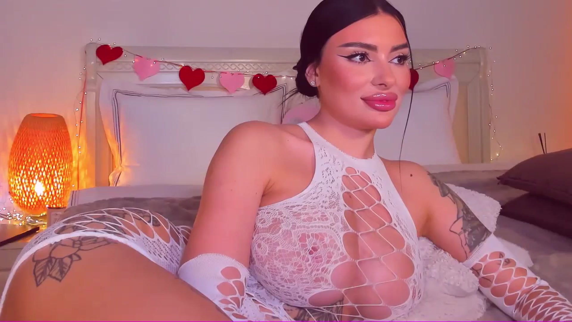 Gallery image thumbnail from Mary_Harris_'s myfreecams stream on, 03/23/2025, 17:32 image 12 of 20