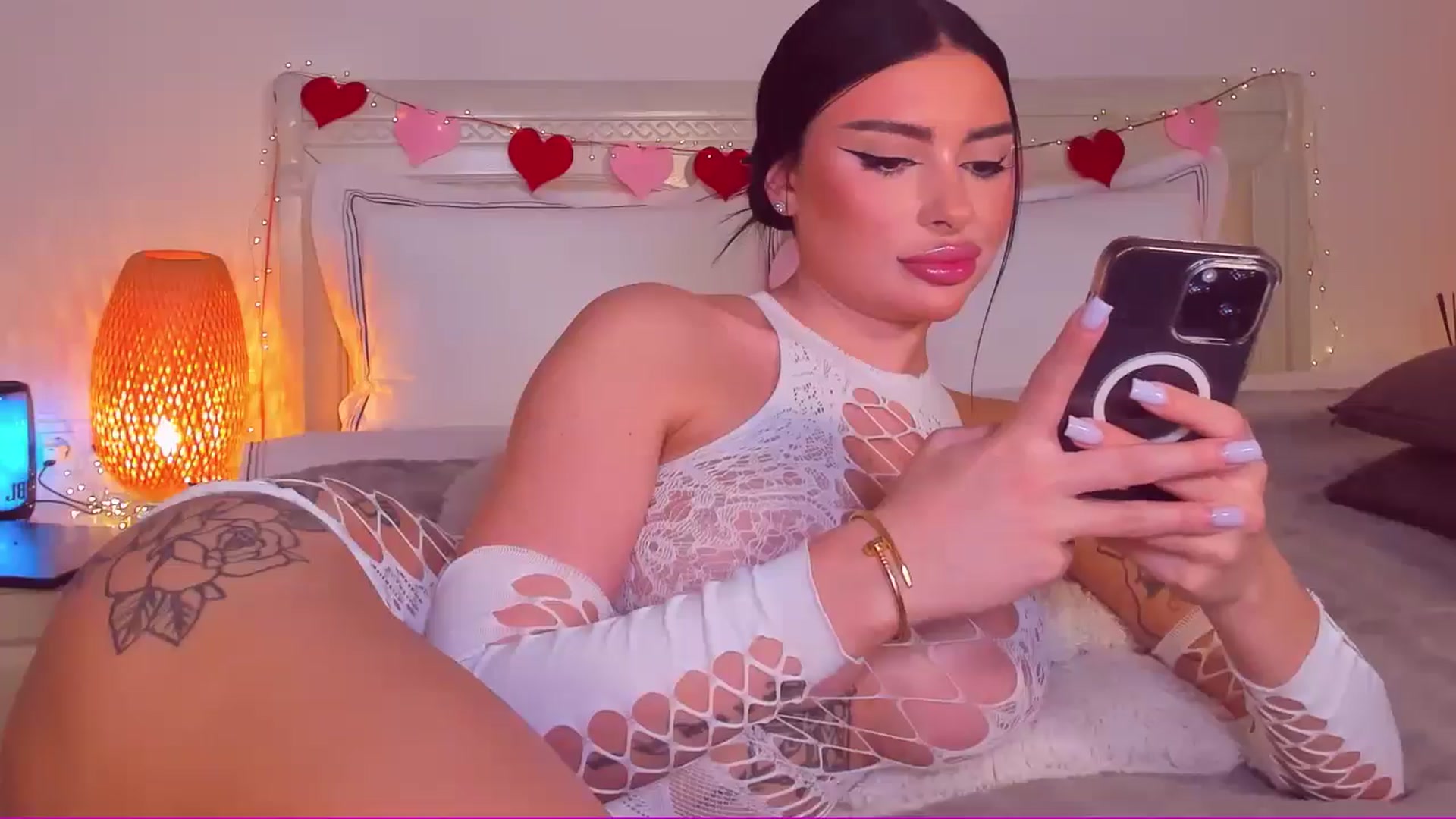 Gallery image thumbnail from Mary_Harris_'s myfreecams stream on, 03/23/2025, 18:20 image 17 of 20