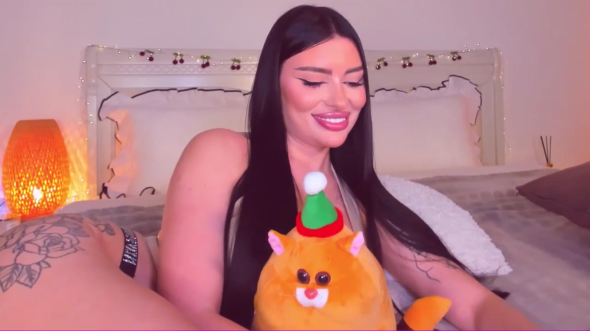 Gallery image thumbnail from Mary_Harris_'s myfreecams stream on, 04/08/2025, 17:38 image 17 of 20