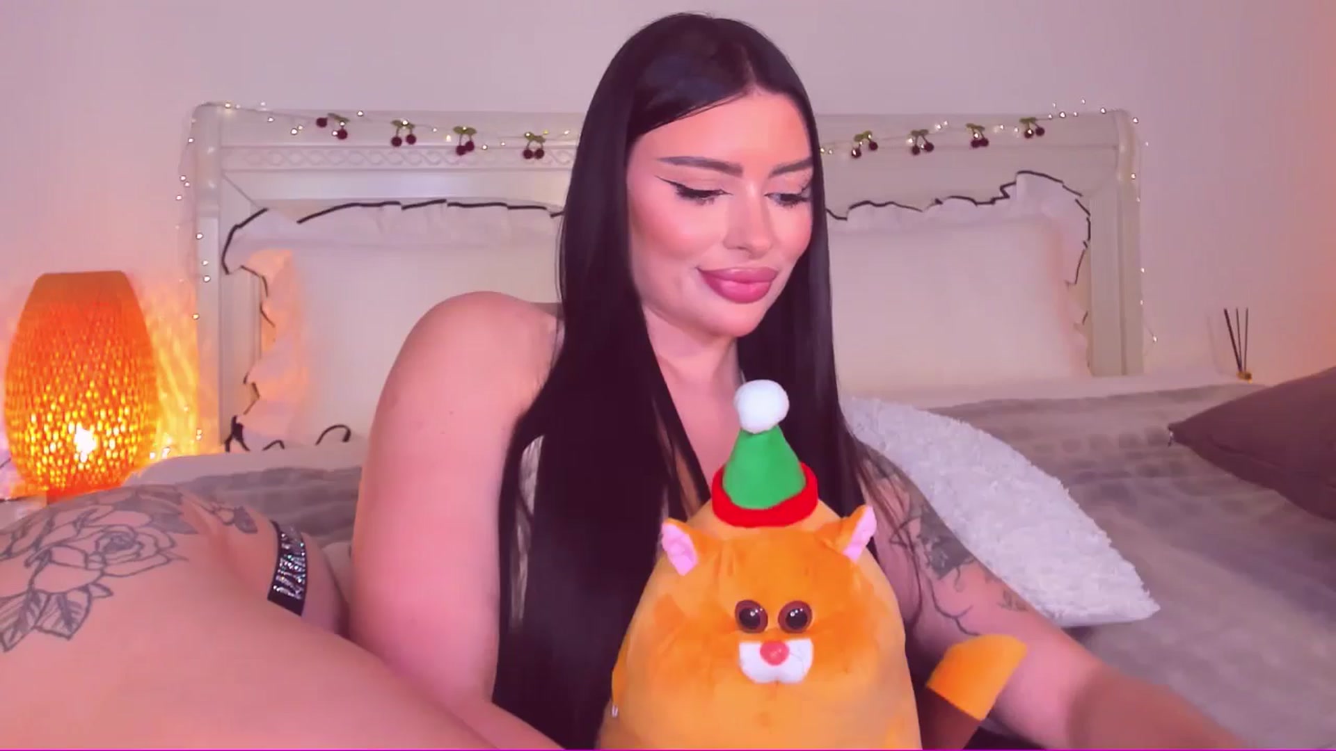 Gallery image thumbnail from Mary_Harris_'s myfreecams stream on, 04/08/2025, 17:38 image 15 of 20