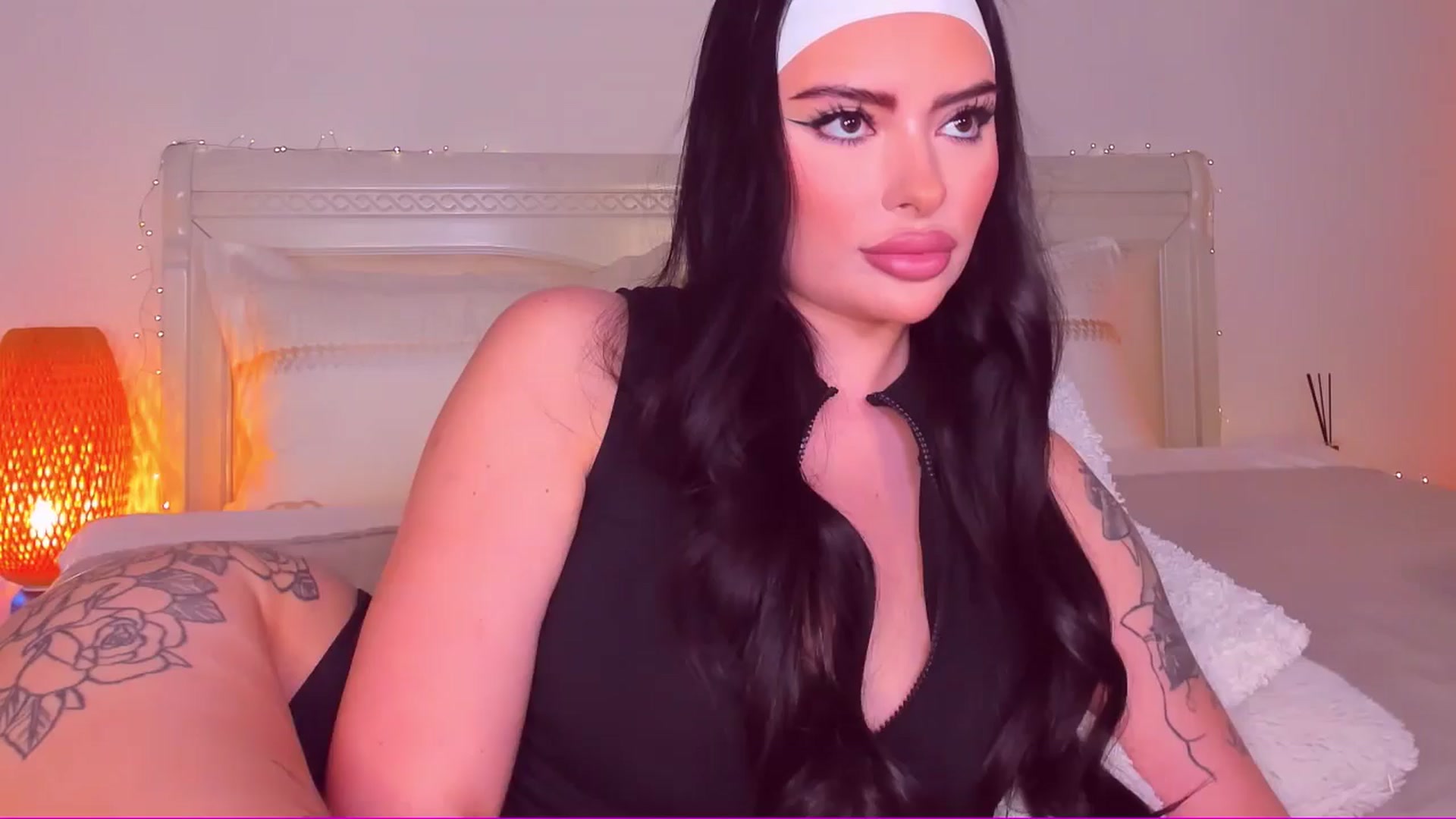 Gallery image thumbnail from Mary_Harris_'s myfreecams stream on, 04/26/2025, 12:51 image 18 of 20