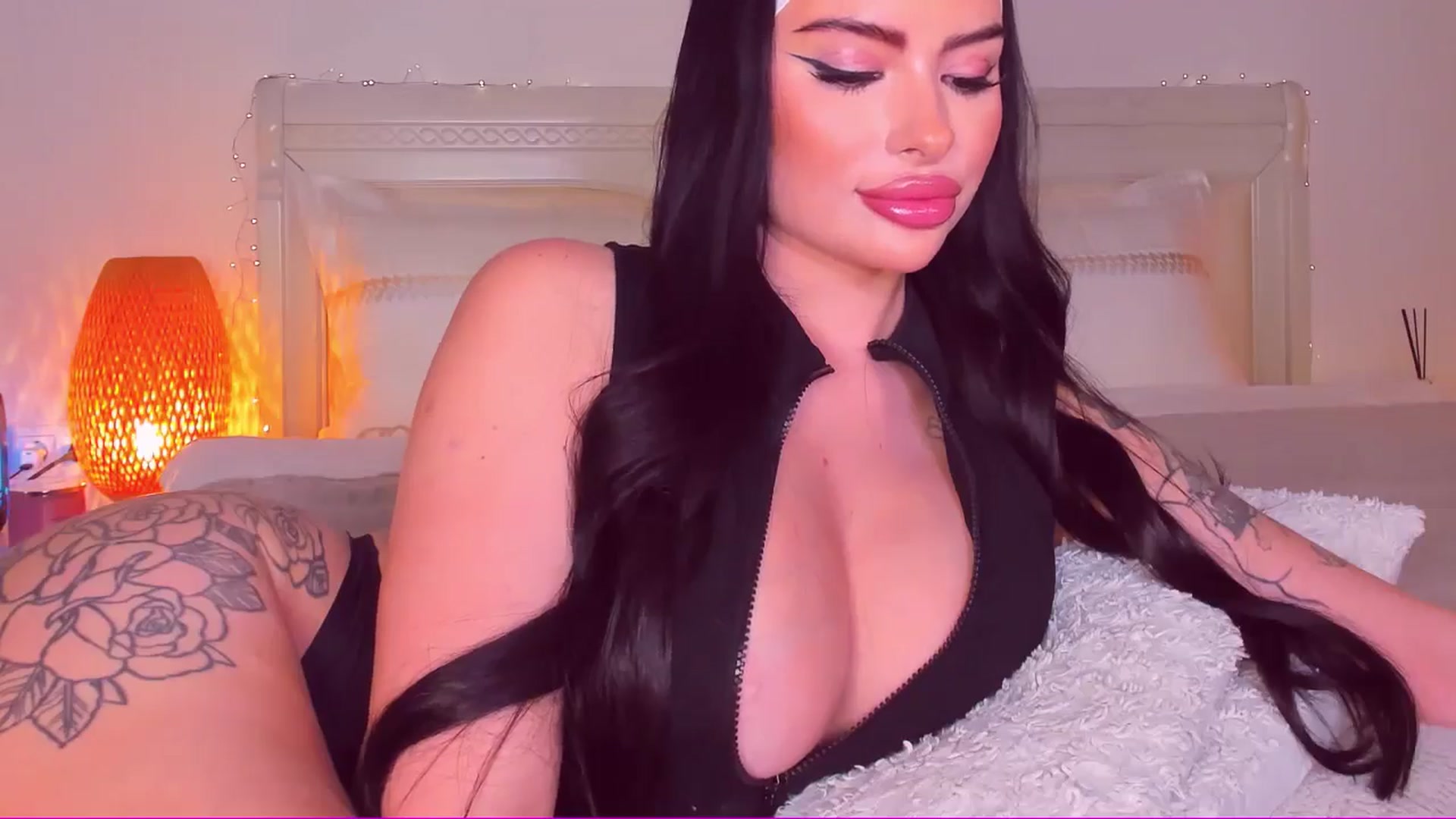 Gallery image thumbnail from Mary_Harris_'s myfreecams stream on, 04/26/2025, 15:35 image 18 of 20