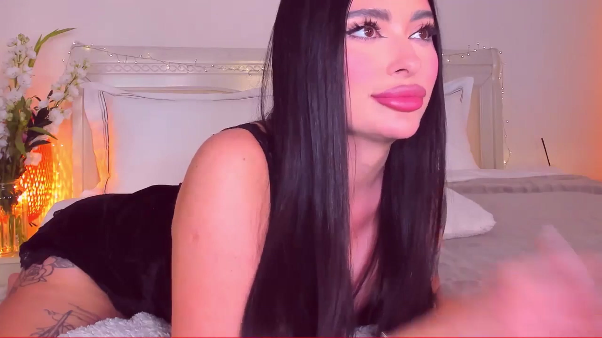 Gallery image thumbnail from Mary_Harris_'s myfreecams stream on, 09/01/2025, 17:04 image 5 of 20
