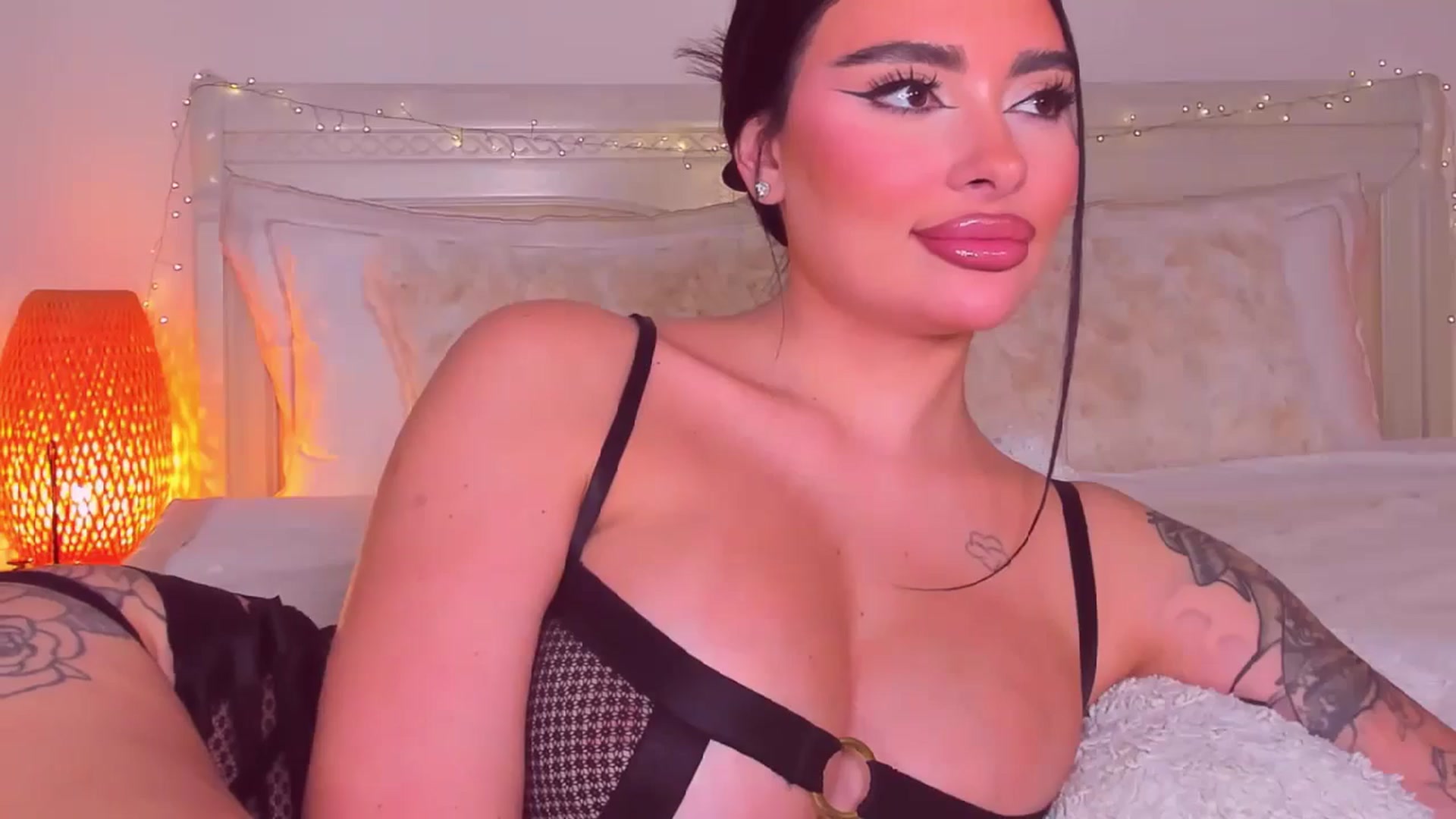 Gallery image thumbnail from Mary_Harris_'s myfreecams stream on, 10/19/2025, 15:57 image 11 of 20