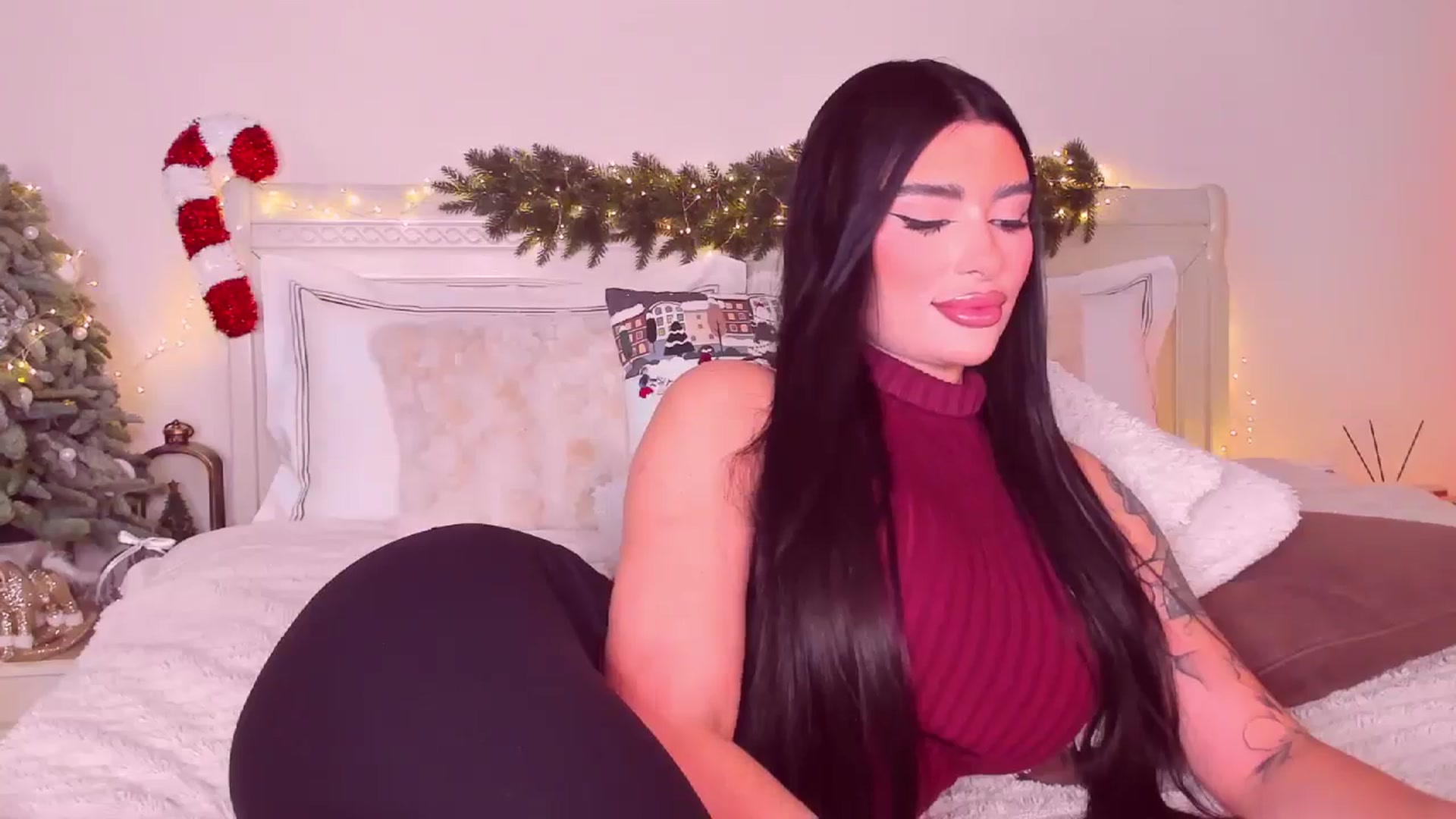 Gallery image thumbnail from Mary_Harris_'s myfreecams stream on, 12/19/2025, 10:53 image 8 of 20