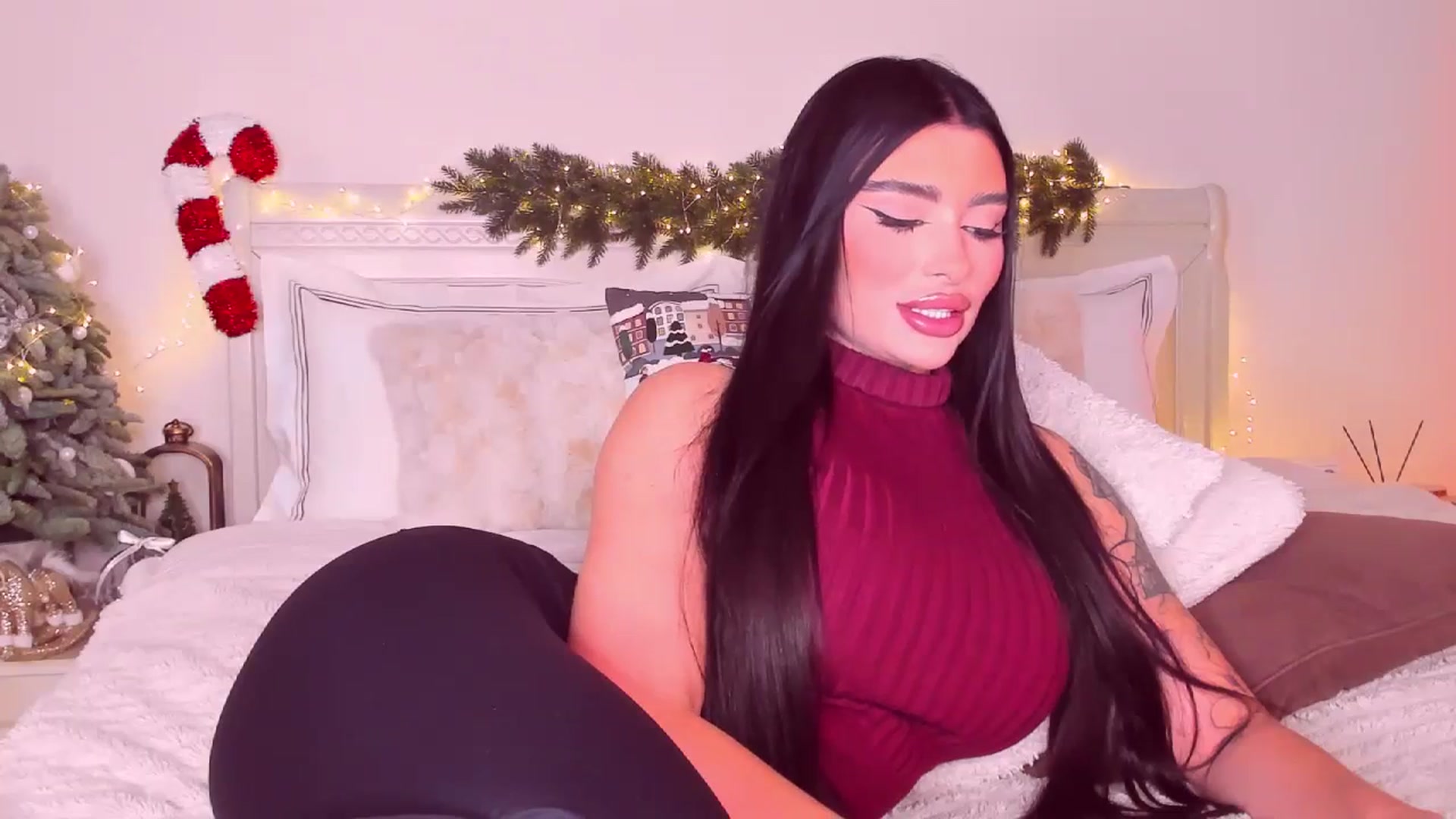 Gallery image thumbnail from Mary_Harris_'s myfreecams stream on, 12/19/2025, 10:53 image 5 of 20