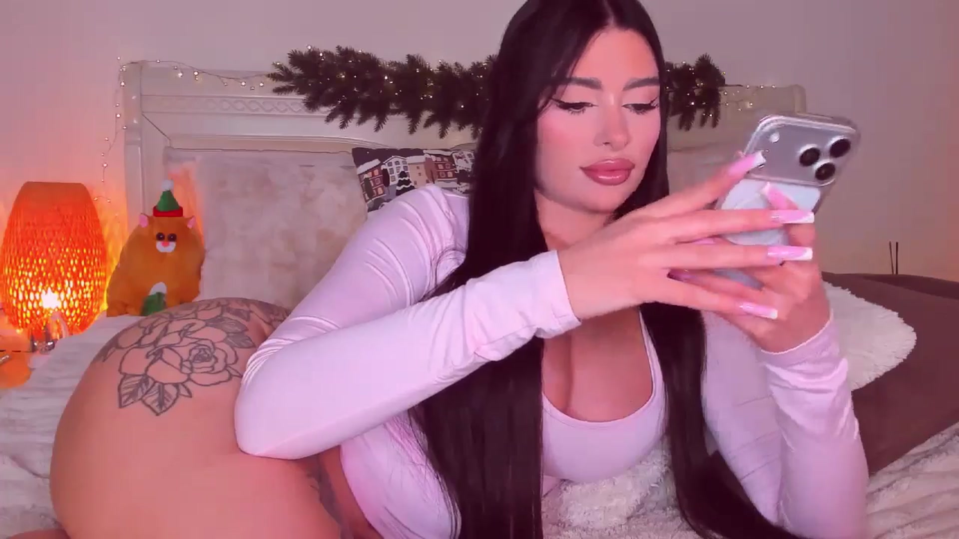 Gallery image thumbnail from Mary_Harris_'s myfreecams stream on, 01/06/2026, 14:31 image 12 of 20