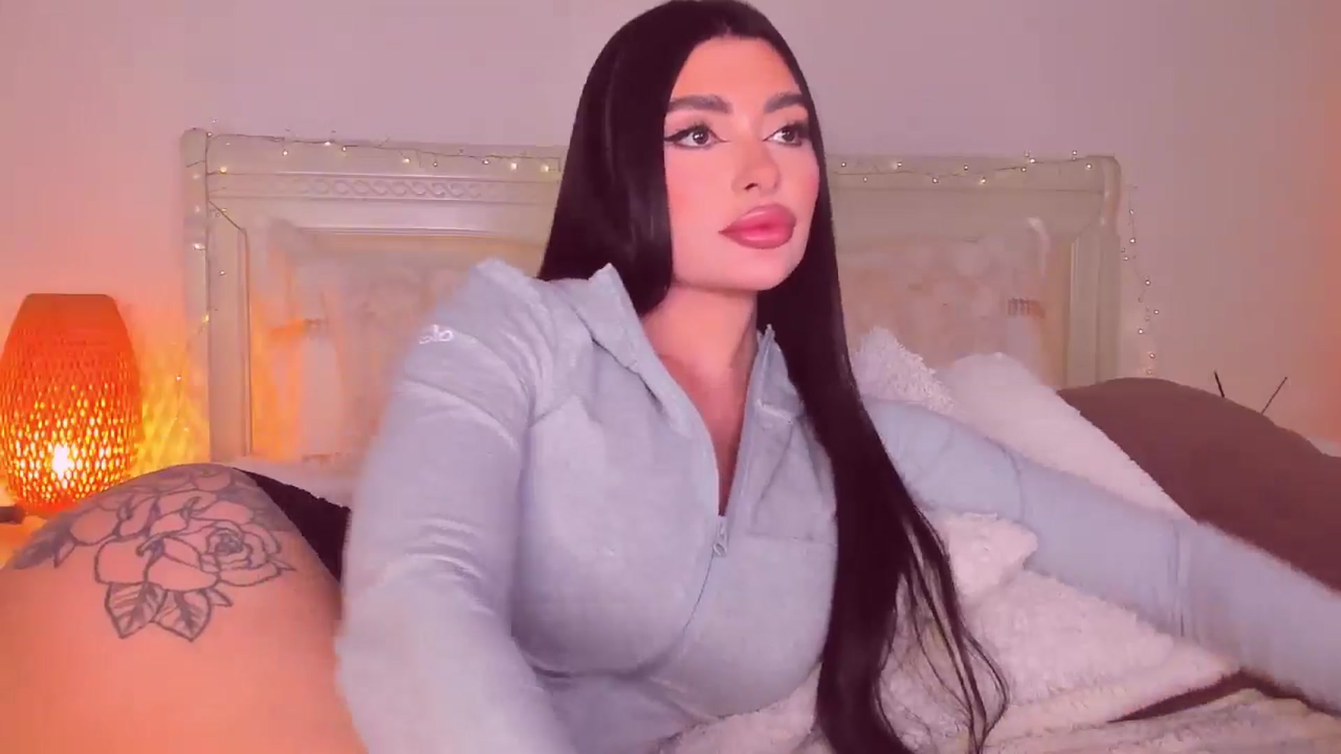 Gallery image thumbnail from Mary_Harris_'s myfreecams stream on, 02/01/2026, 12:53 image 18 of 20