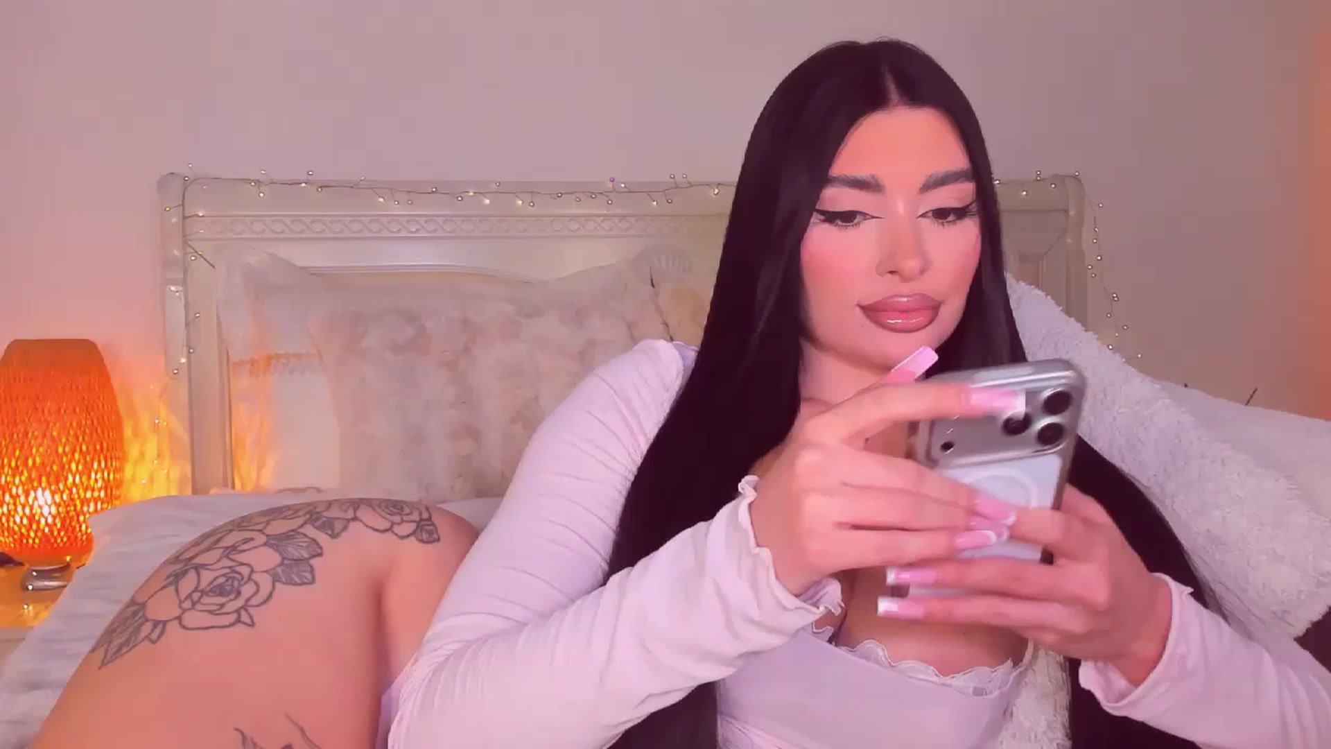 Gallery image thumbnail from Mary_Harris_'s myfreecams stream on, 02/02/2026, 12:44 image 11 of 20
