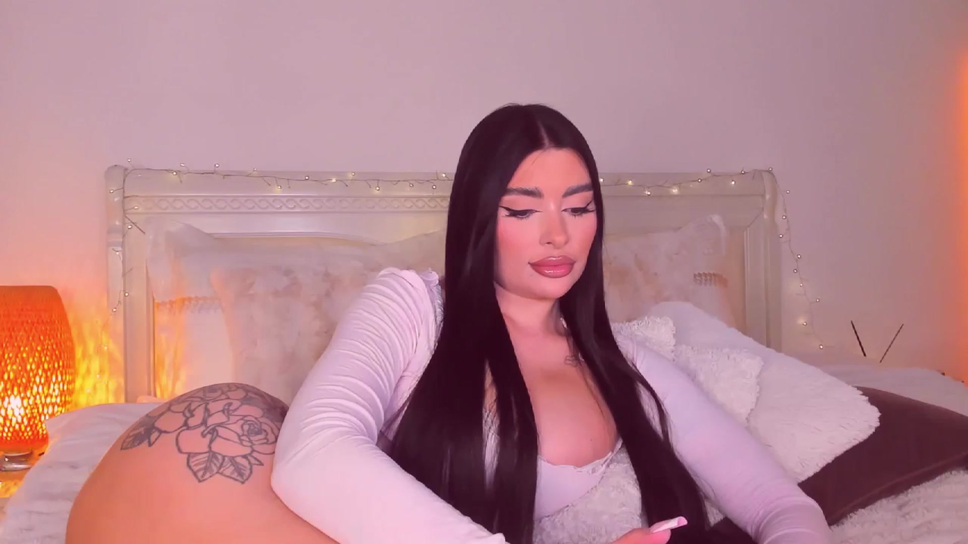 Gallery image thumbnail from Mary_Harris_'s myfreecams stream on, 02/02/2026, 14:47 image 14 of 20