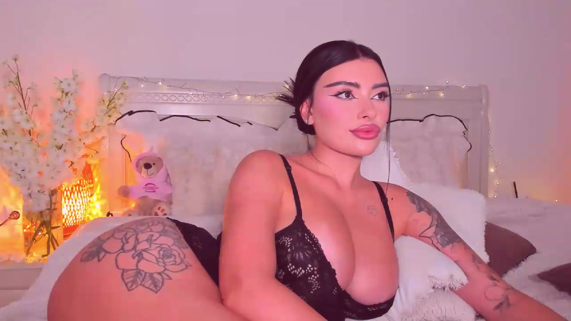 Gallery image thumbnail from Mary_Harris_'s myfreecams stream on, 07/31/2026, 23:42 image 6 of 20