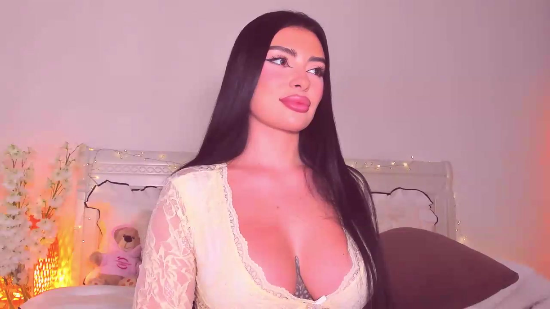 Gallery image thumbnail from Mary_Harris_'s myfreecams stream on, 08/01/2026, 19:15 image 12 of 20