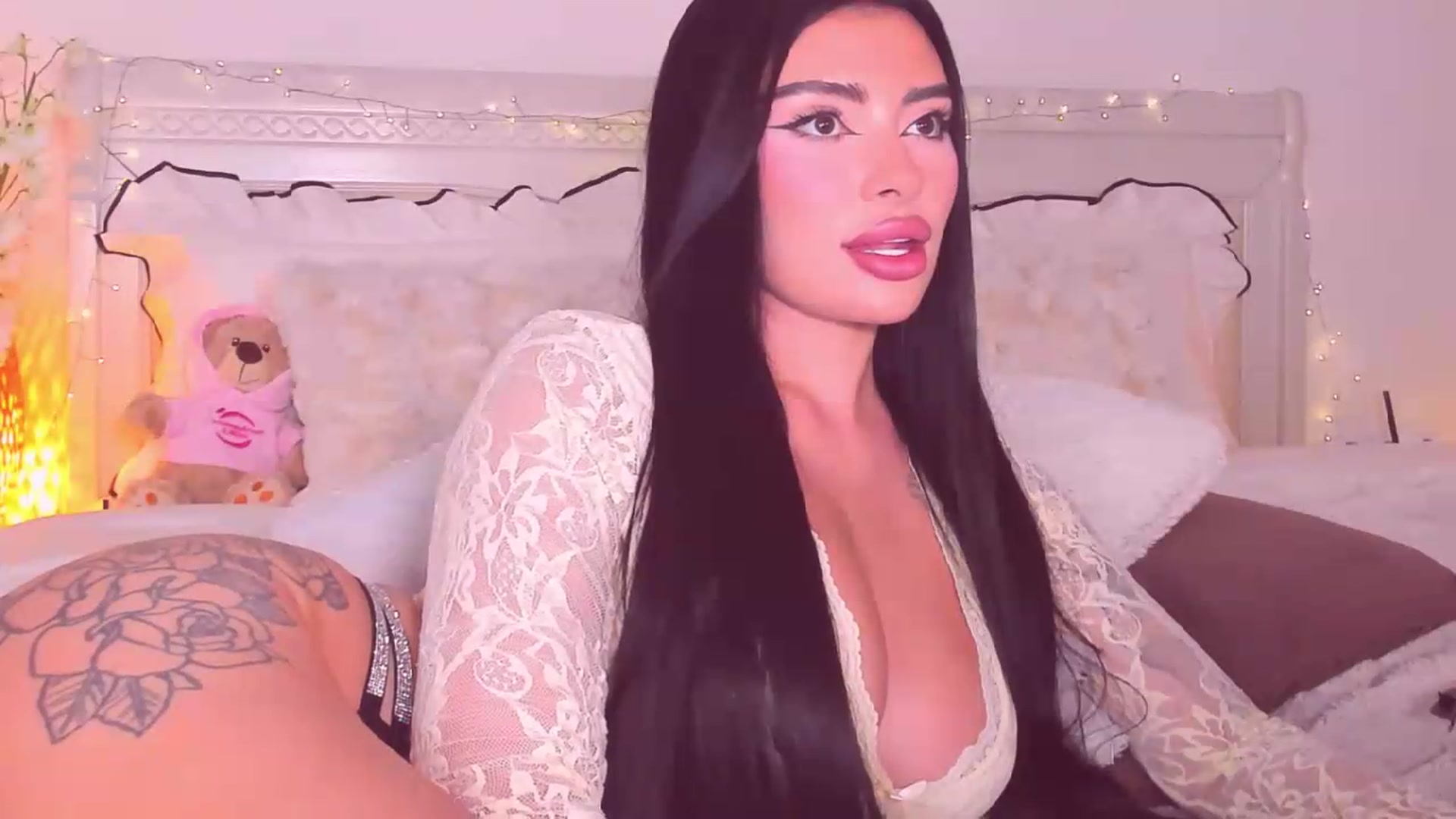 Gallery image thumbnail from Mary_Harris_'s myfreecams stream on, 08/01/2026, 19:45 image 14 of 20