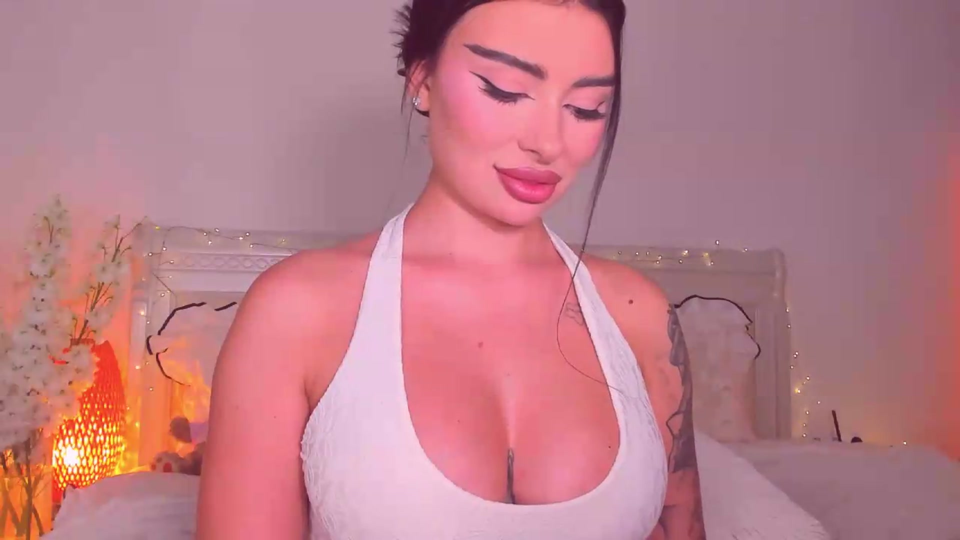 Gallery image thumbnail from Mary_Harris_'s myfreecams stream on, 08/02/2026, 21:33 image 7 of 20