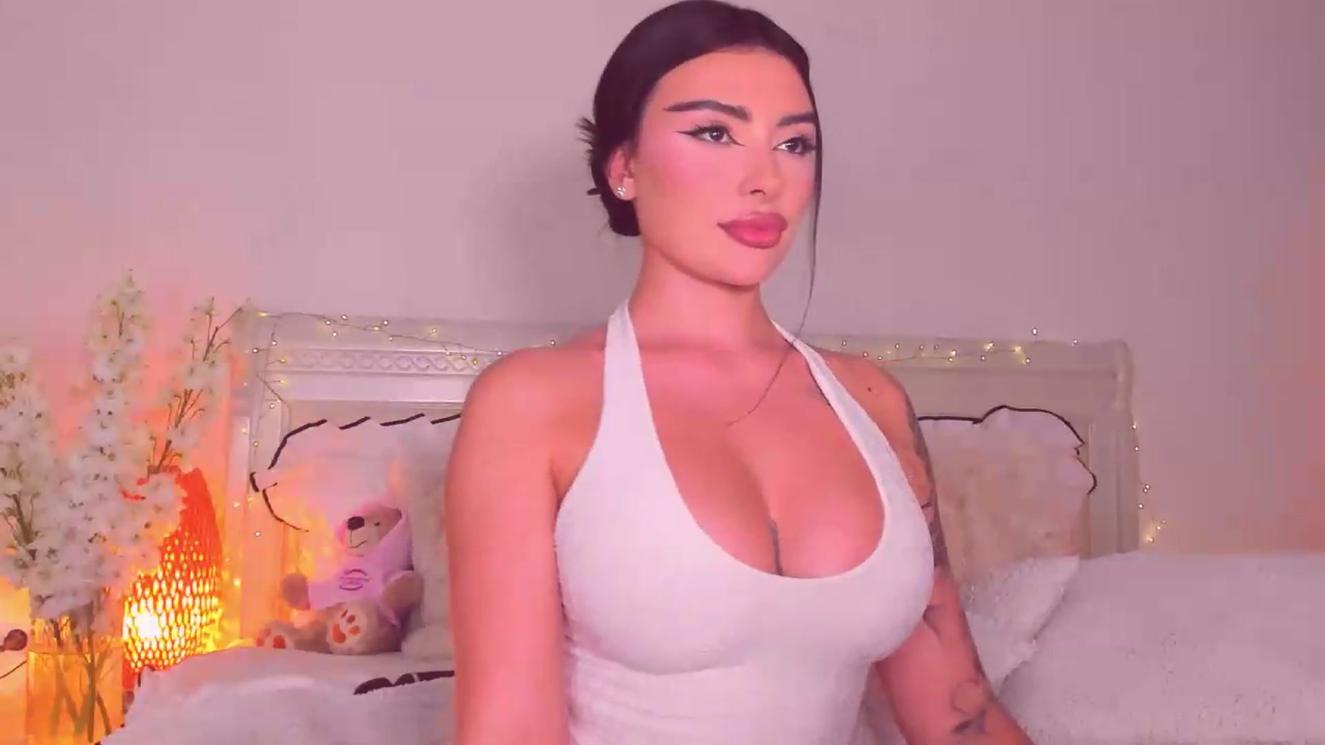 Gallery image thumbnail from Mary_Harris_'s myfreecams stream on, 08/02/2026, 21:33 image 18 of 20