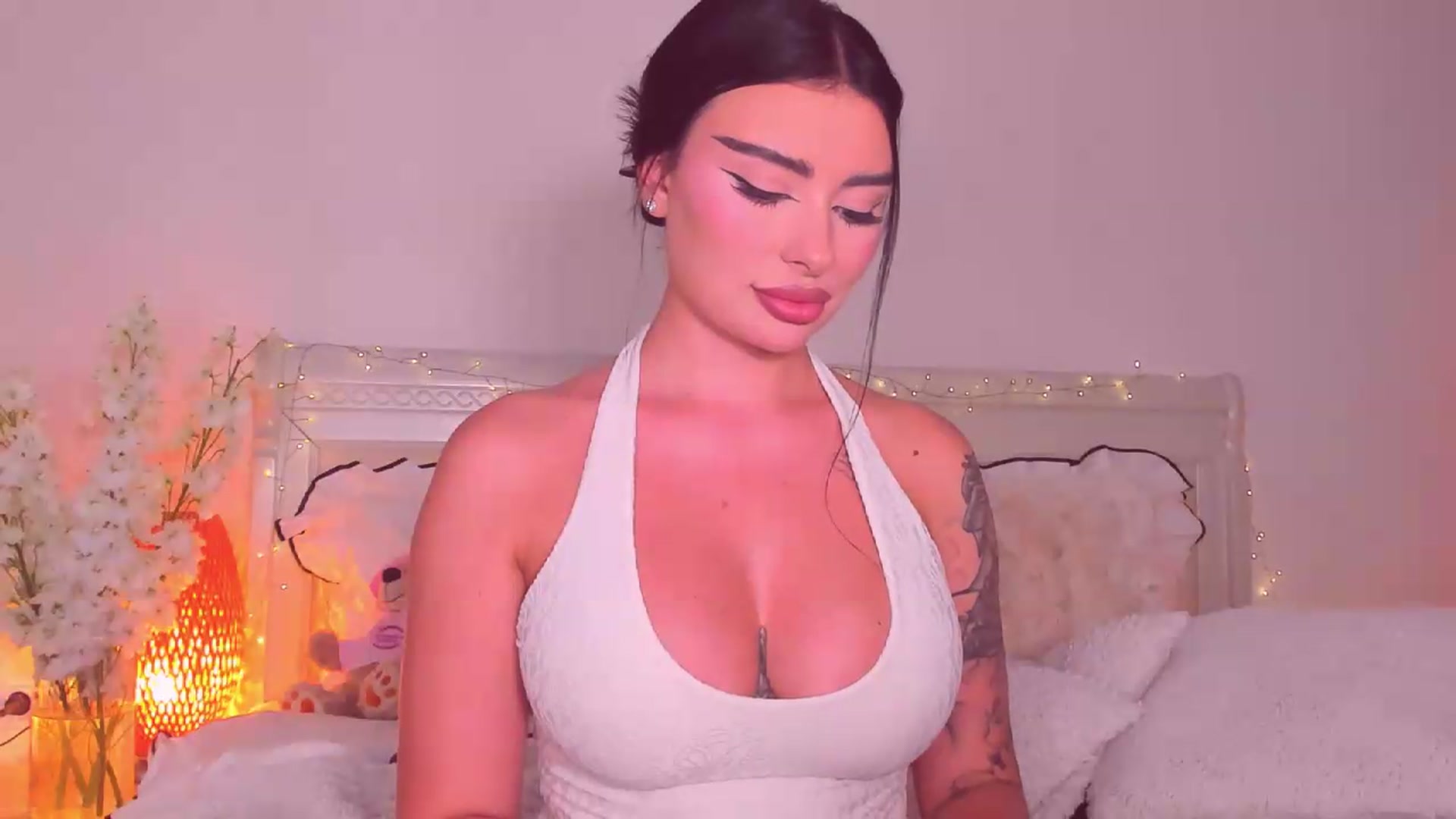 Gallery image thumbnail from Mary_Harris_'s myfreecams stream on, 08/02/2026, 21:33 image 17 of 20