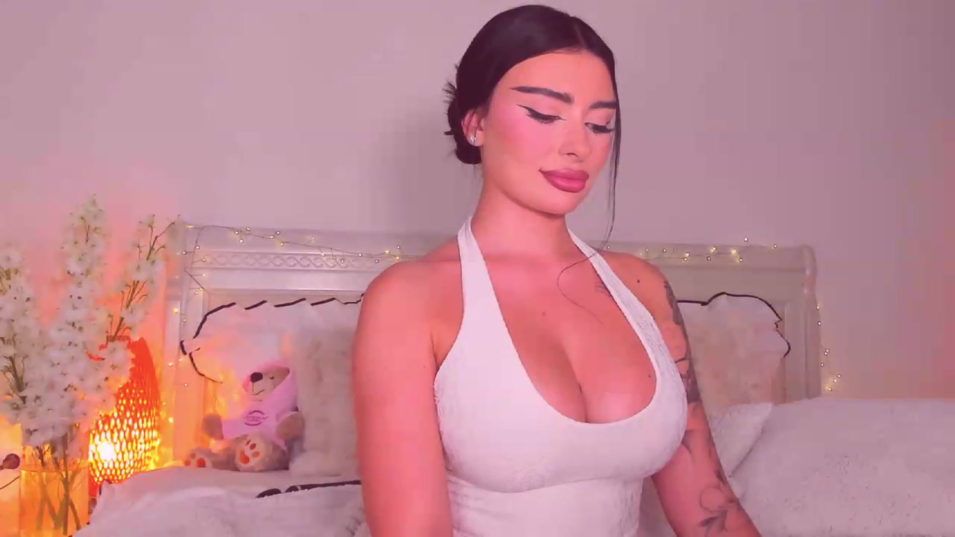 Gallery image thumbnail from Mary_Harris_'s myfreecams stream on, 08/02/2026, 22:33 image 14 of 20
