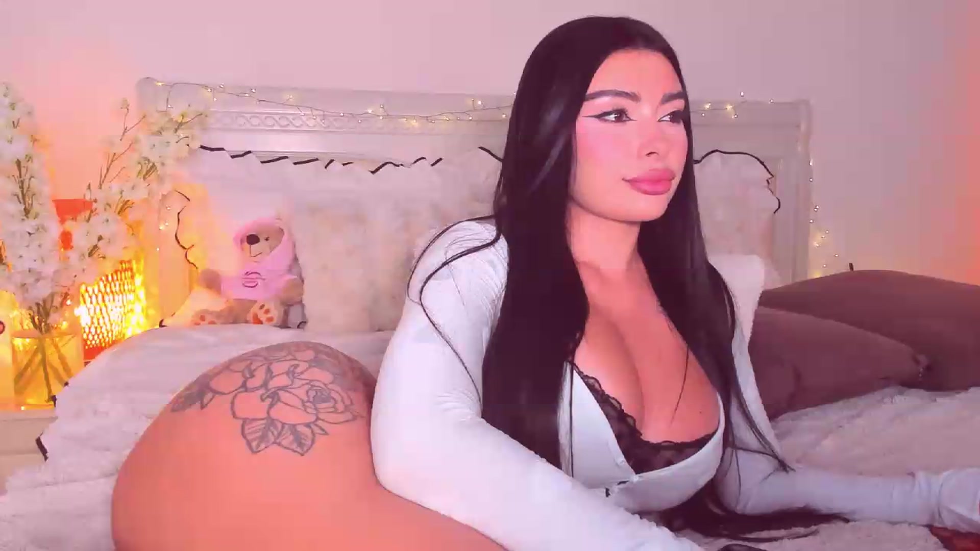 Gallery image thumbnail from Mary_Harris_'s myfreecams stream on, 08/03/2026, 23:44 image 19 of 20