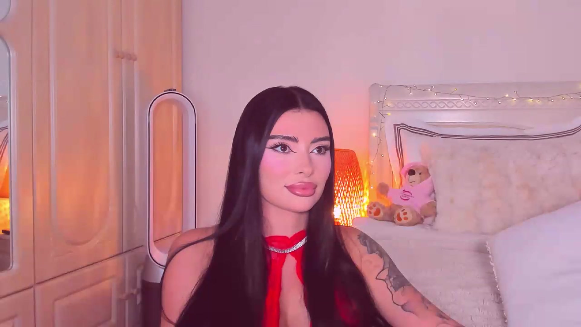 Gallery image thumbnail from Mary_Harris_'s myfreecams stream on, 08/07/2026, 20:34 image 2 of 20