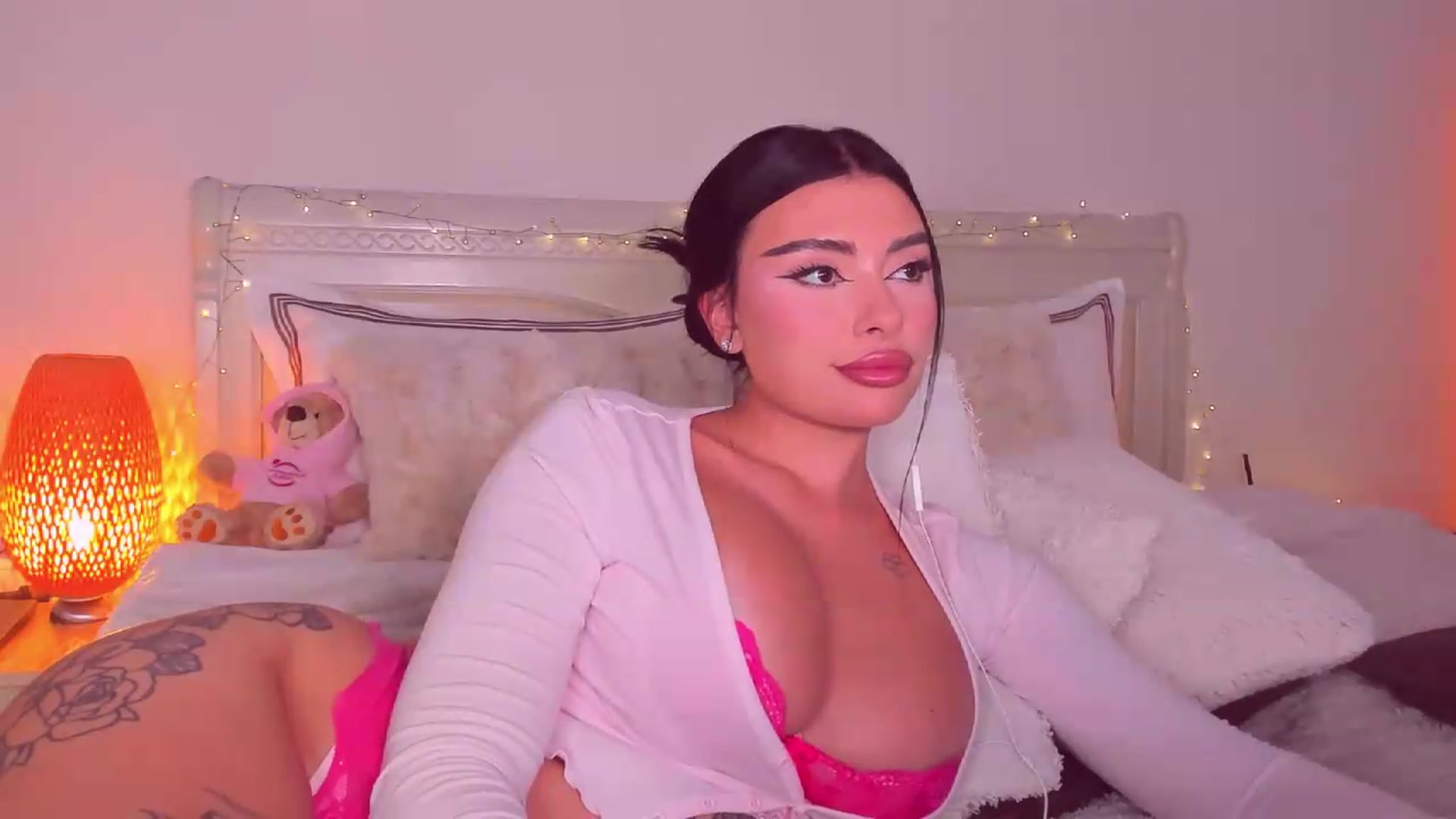 Gallery image thumbnail from Mary_Harris_'s myfreecams stream on, 08/08/2026, 20:15 image 8 of 20