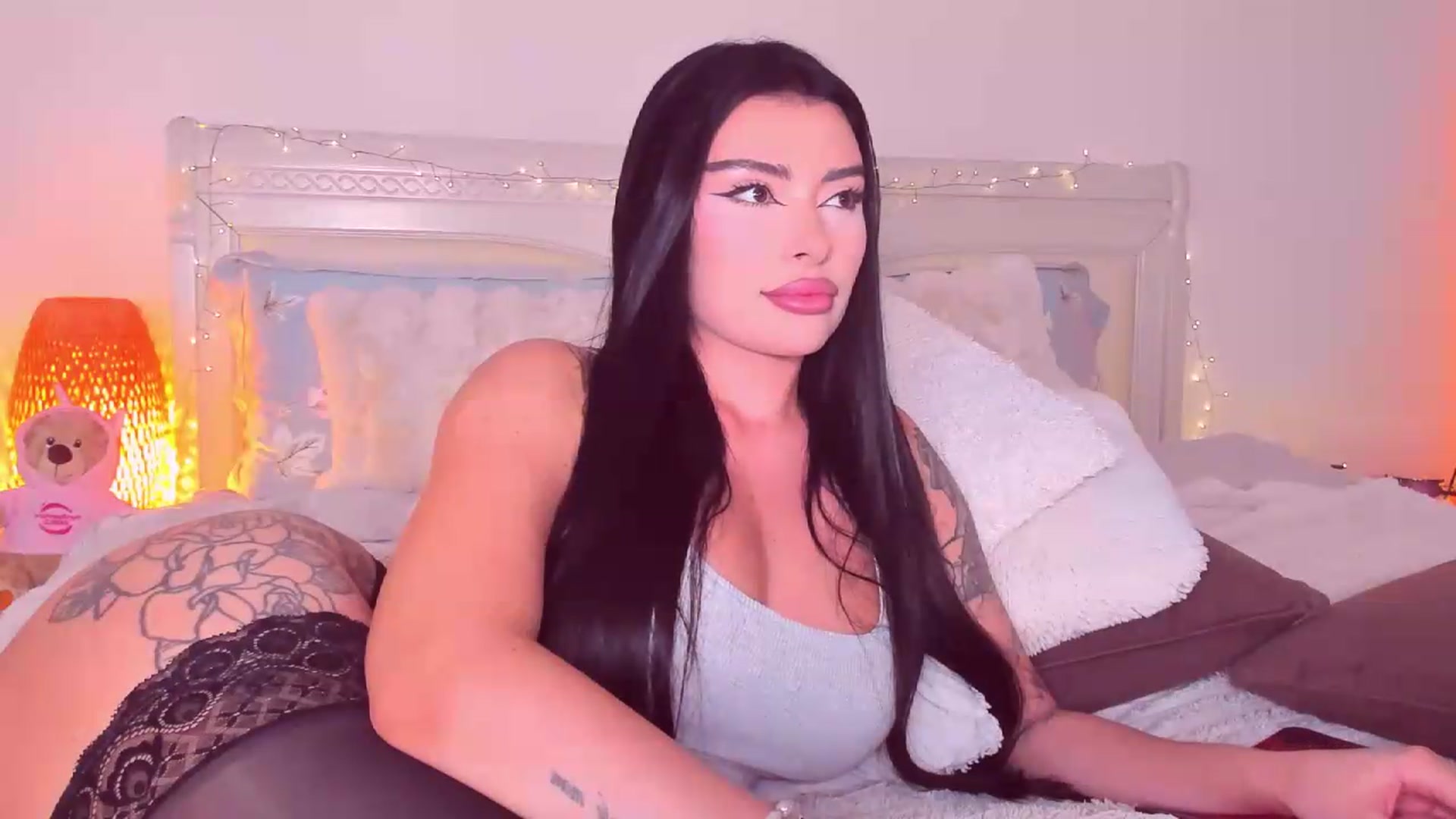 Gallery image thumbnail from Mary_Harris_'s myfreecams stream on, 08/21/2026, 21:38 image 3 of 20