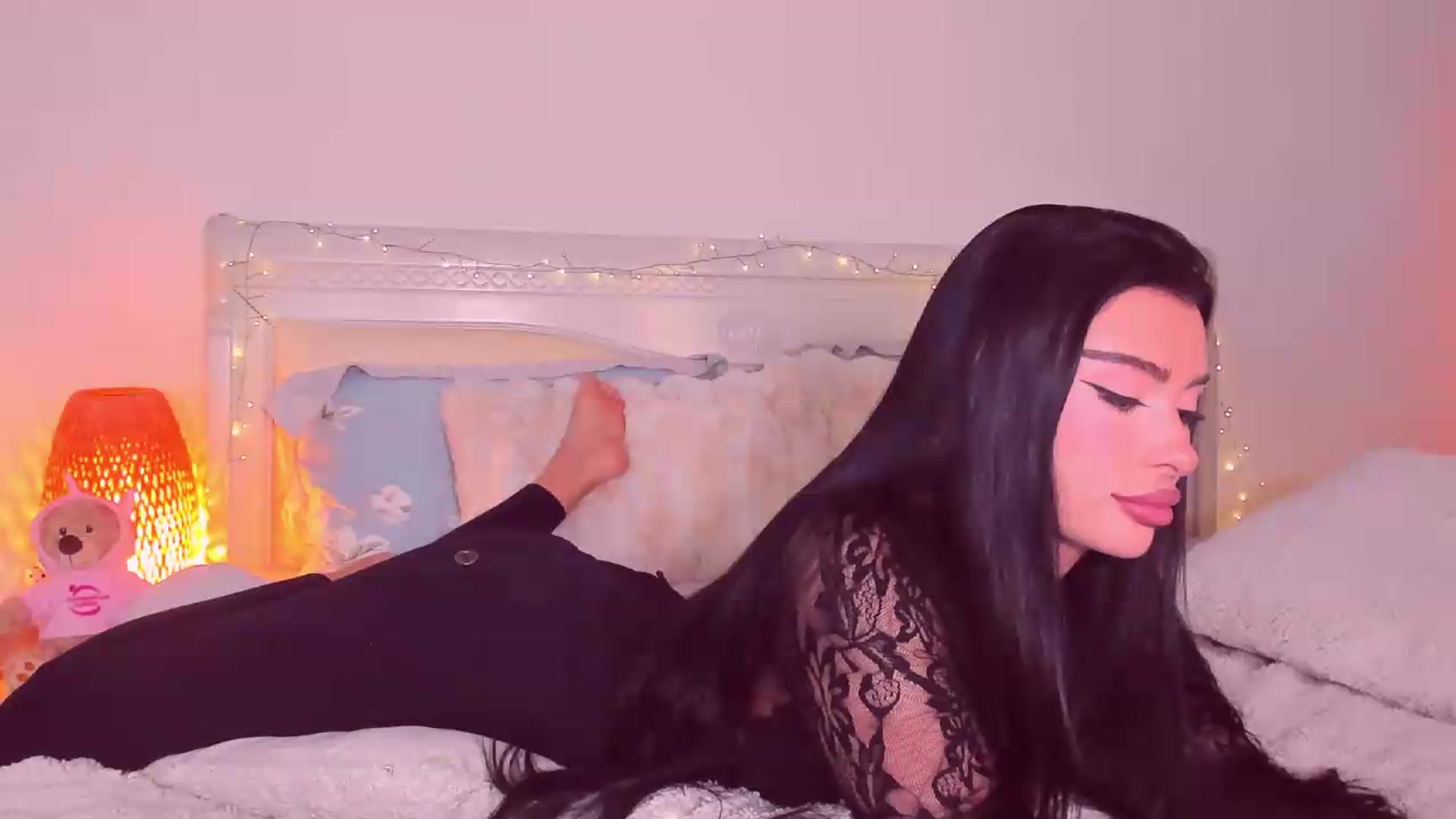 Gallery image thumbnail from Mary_Harris_'s myfreecams stream on, 08/23/2026, 19:09 image 6 of 20