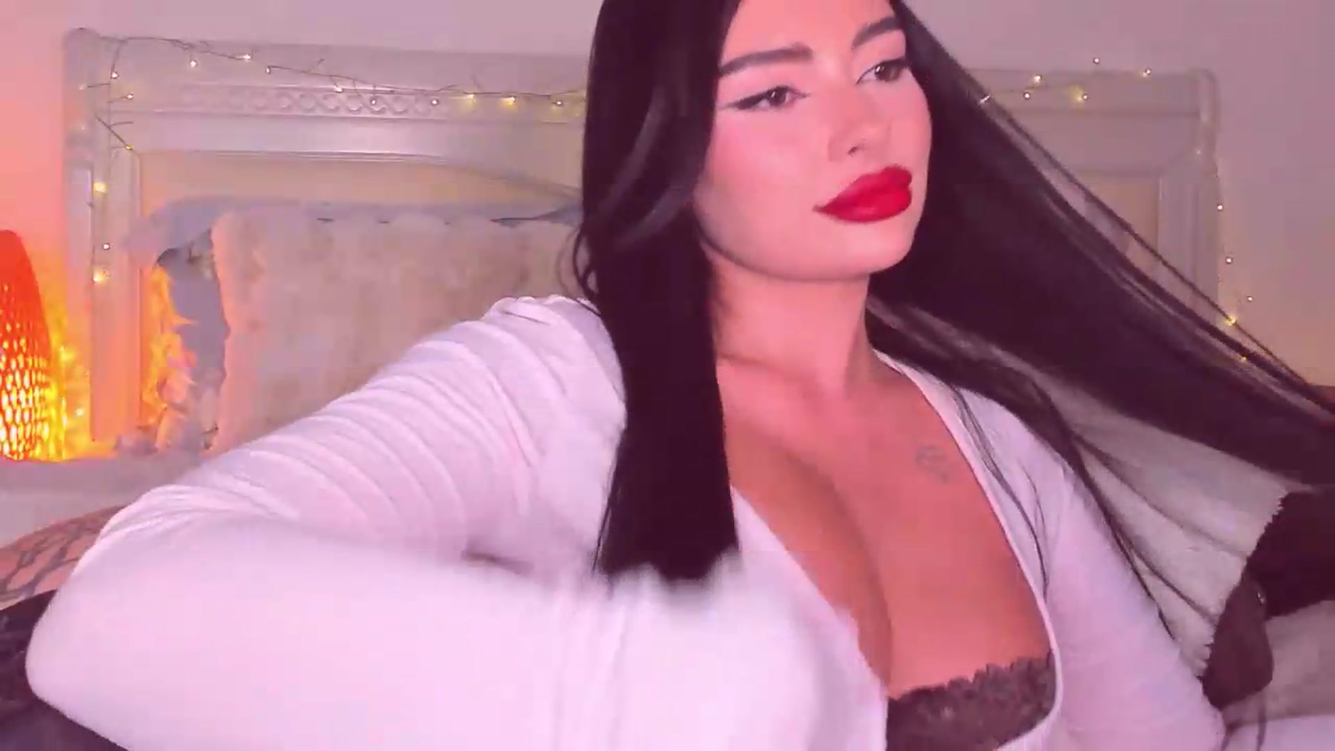Gallery image thumbnail from Mary_Harris_'s myfreecams stream on, 08/27/2026, 23:15 image 14 of 20