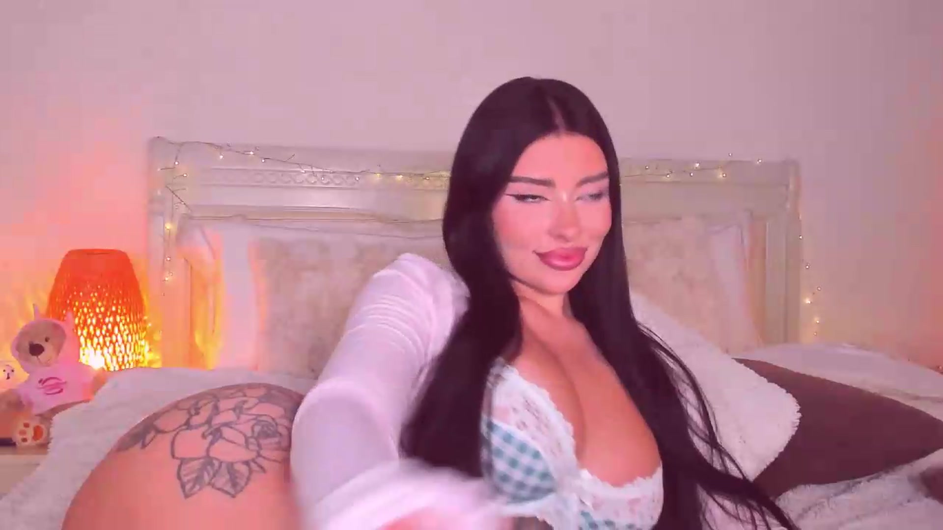 Gallery image thumbnail from Mary_Harris_'s myfreecams stream on, 09/01/2026, 20:43 image 4 of 20