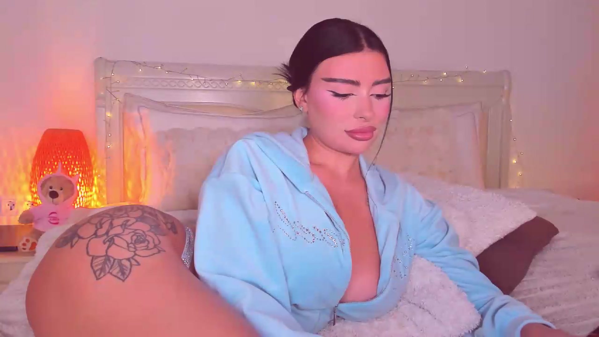 Gallery image thumbnail from Mary_Harris_'s myfreecams stream on, 09/06/2026, 05:24 image 13 of 20
