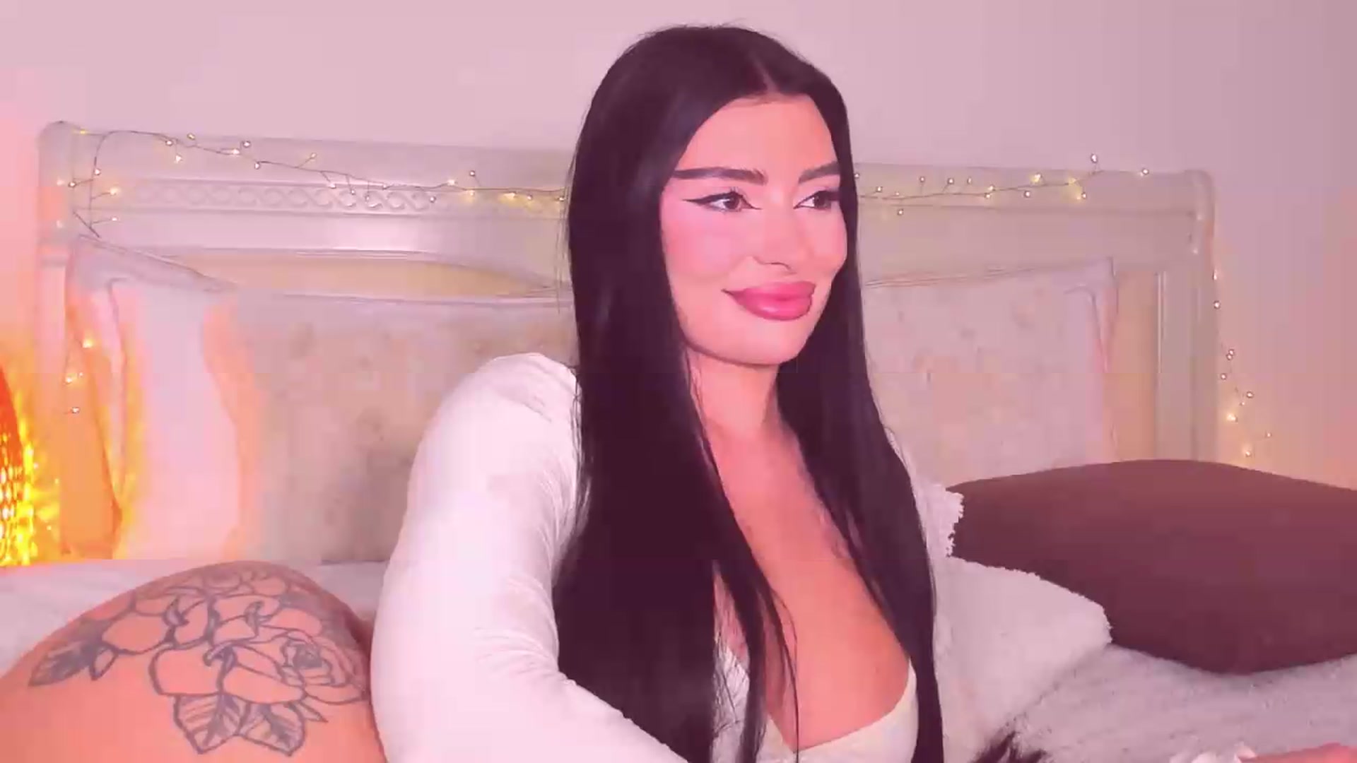 Gallery image thumbnail from Mary_Harris_'s myfreecams stream on, 09/08/2026, 05:30 image 9 of 20