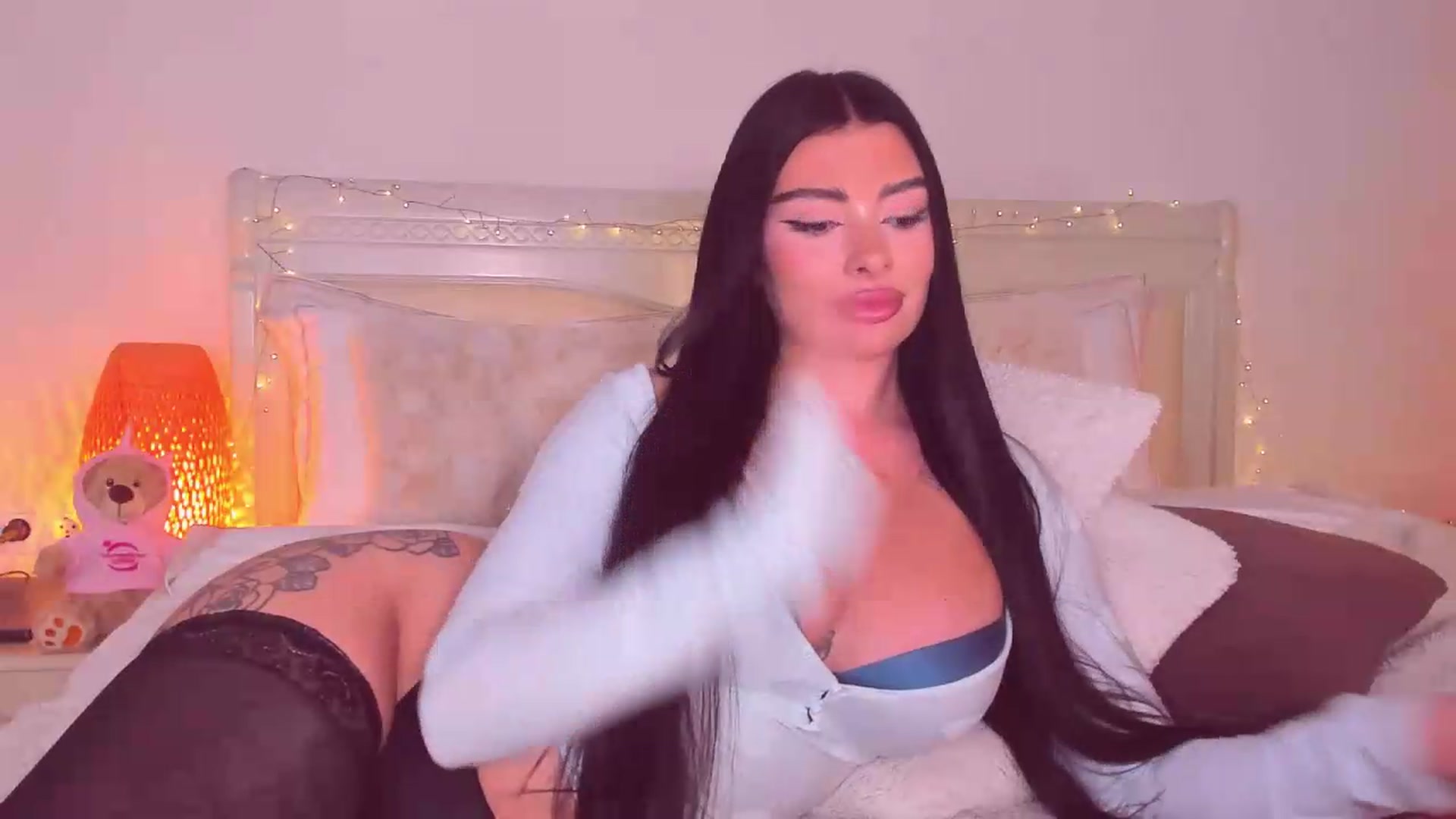 Gallery image thumbnail from Mary_Harris_'s myfreecams stream on, 09/10/2026, 07:45 image 5 of 20
