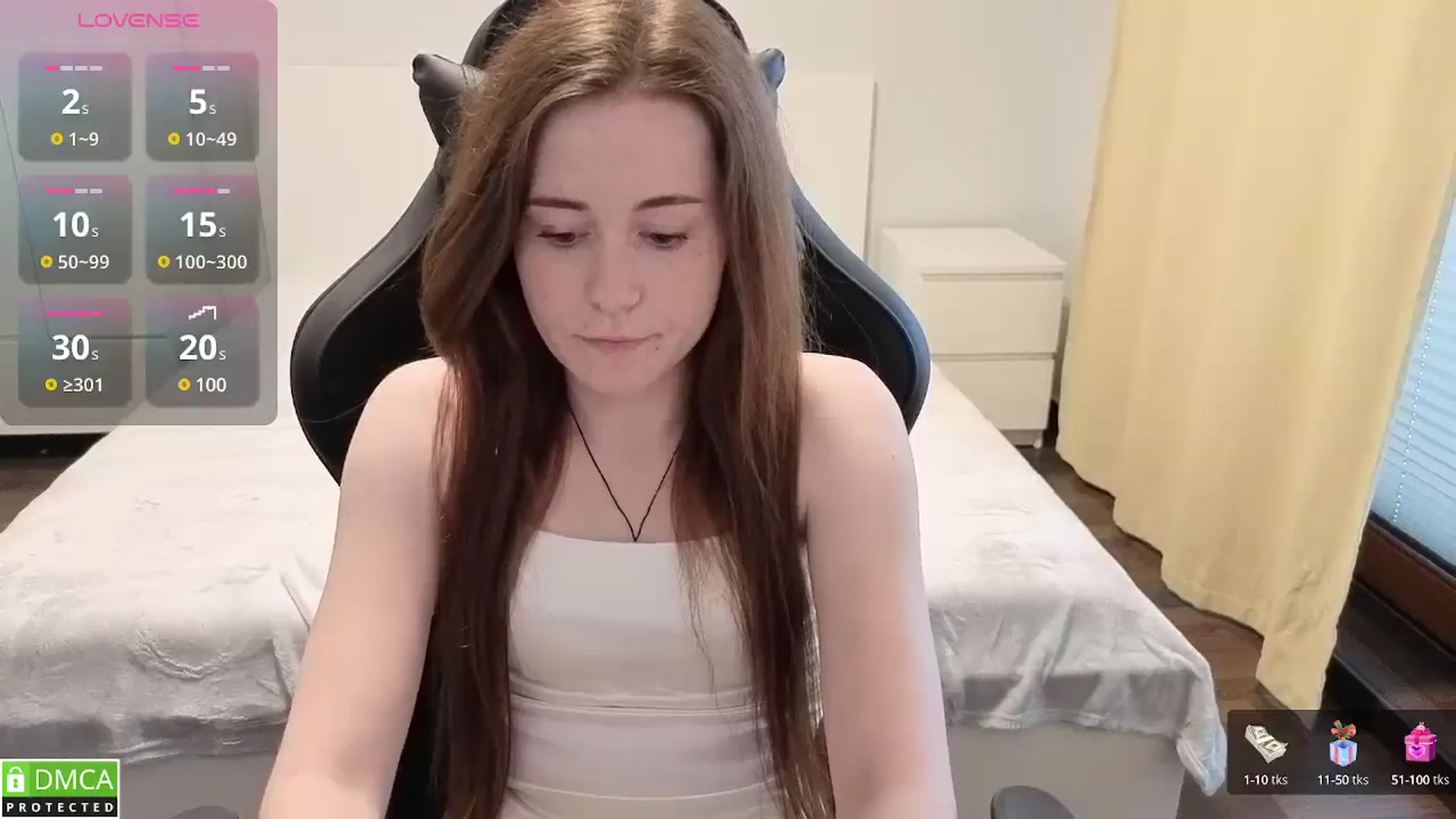 Gallery image thumbnail from Mary_Moonn's myfreecams stream on, 06/15/2025, 17:09 image 13 of 20