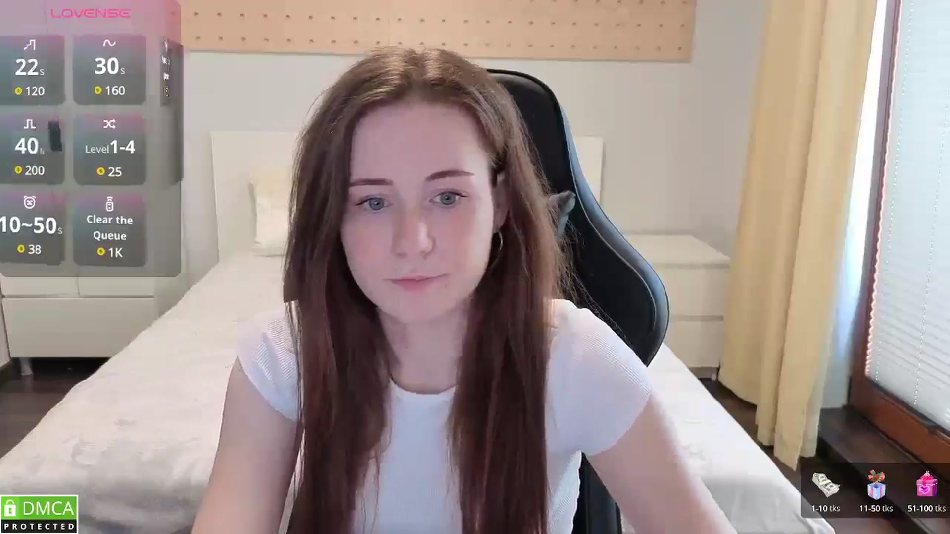 Gallery image thumbnail from Mary_Moonn's myfreecams stream on, 06/20/2025, 14:32 image 4 of 20