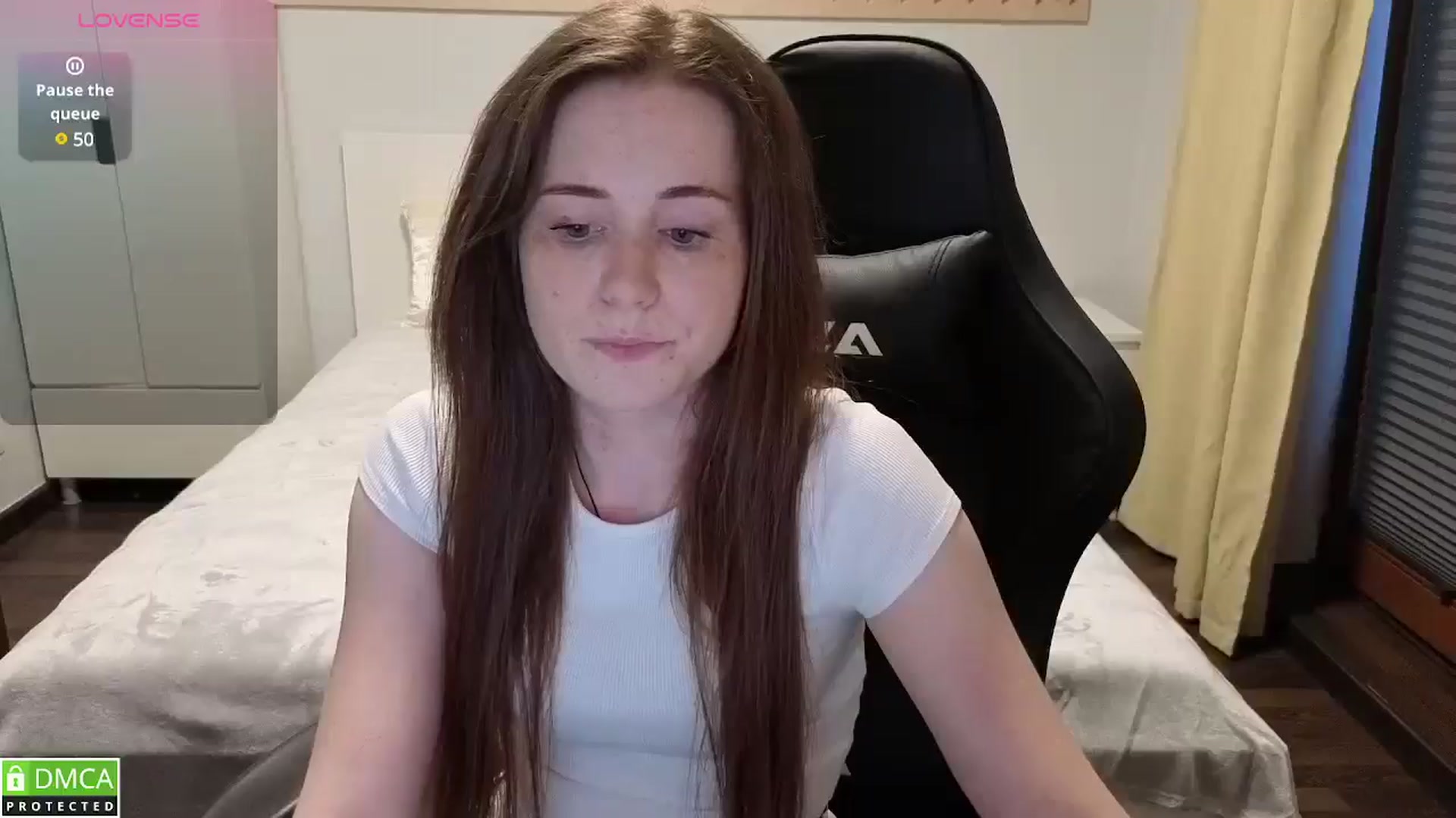 Gallery image thumbnail from Mary_Moonn's myfreecams stream on, 06/20/2025, 19:01 image 15 of 20